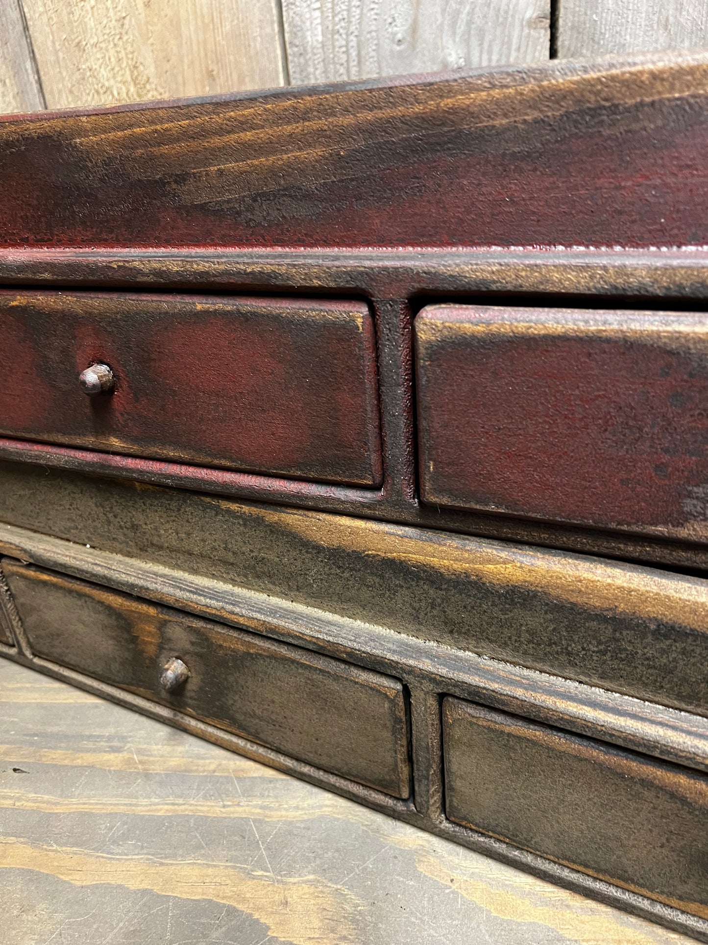 TRENCHER, 33", 4 DRAWER
