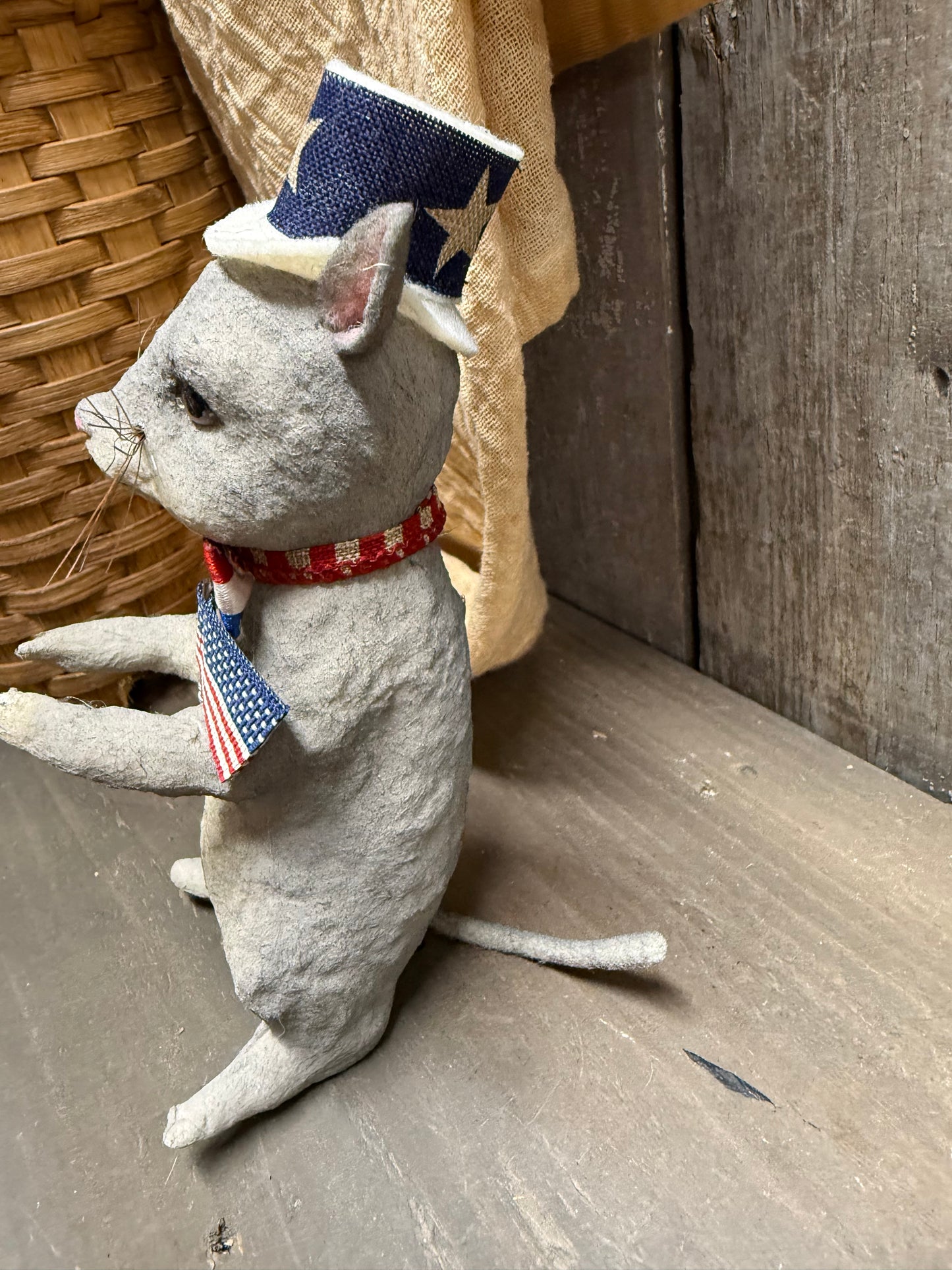 PATRIOTIC MOUSE