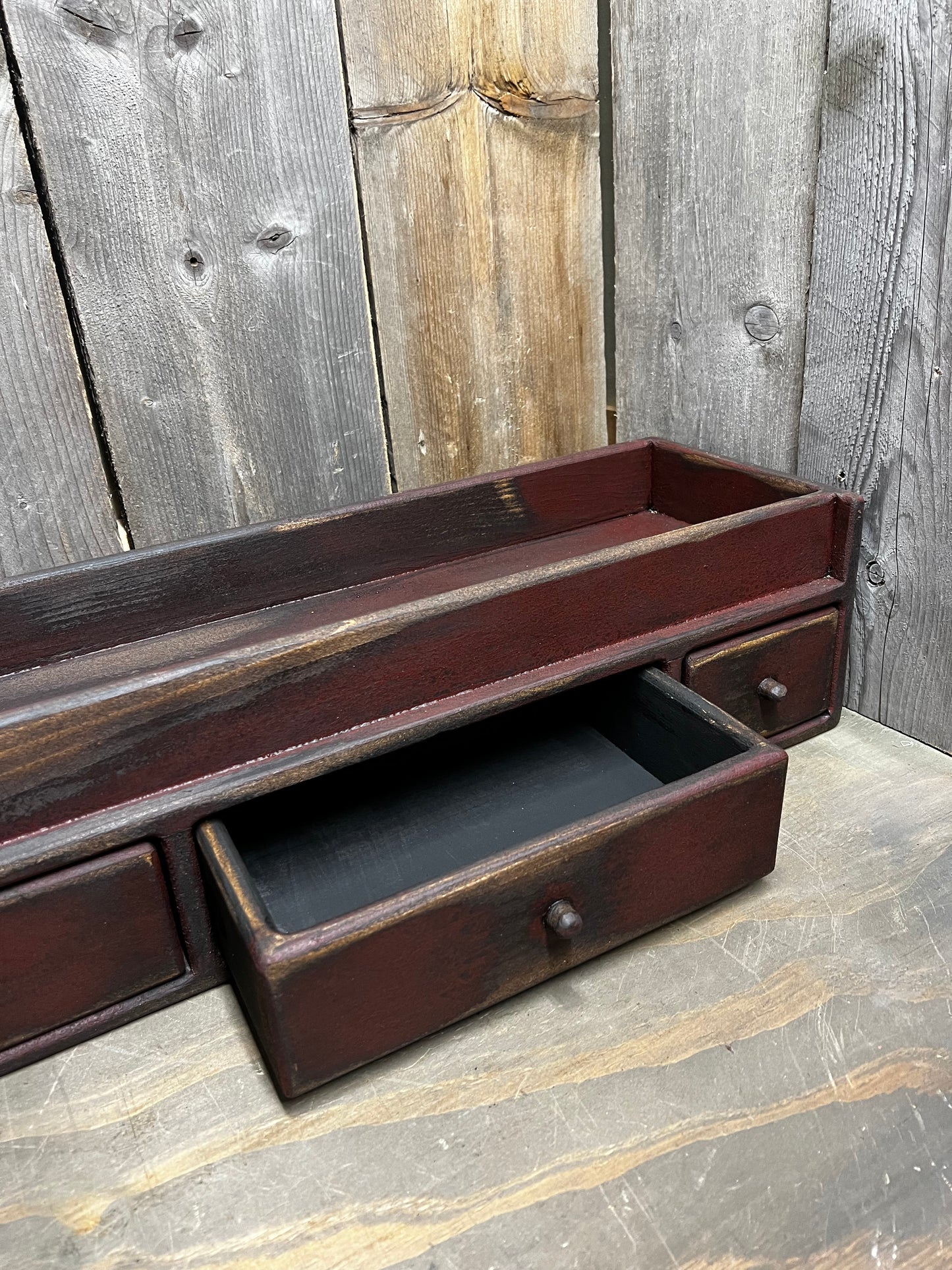 TRENCHER, 33", 4 DRAWER