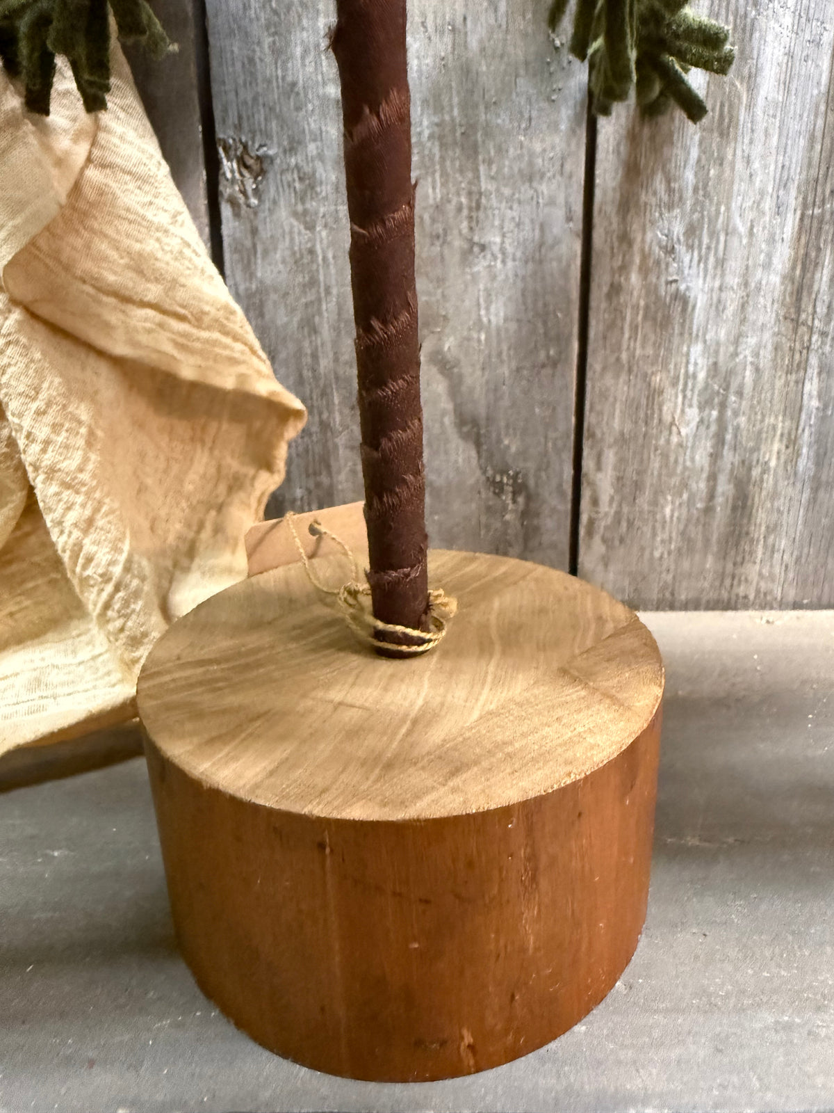 Wool Tree, 26" ALPINE