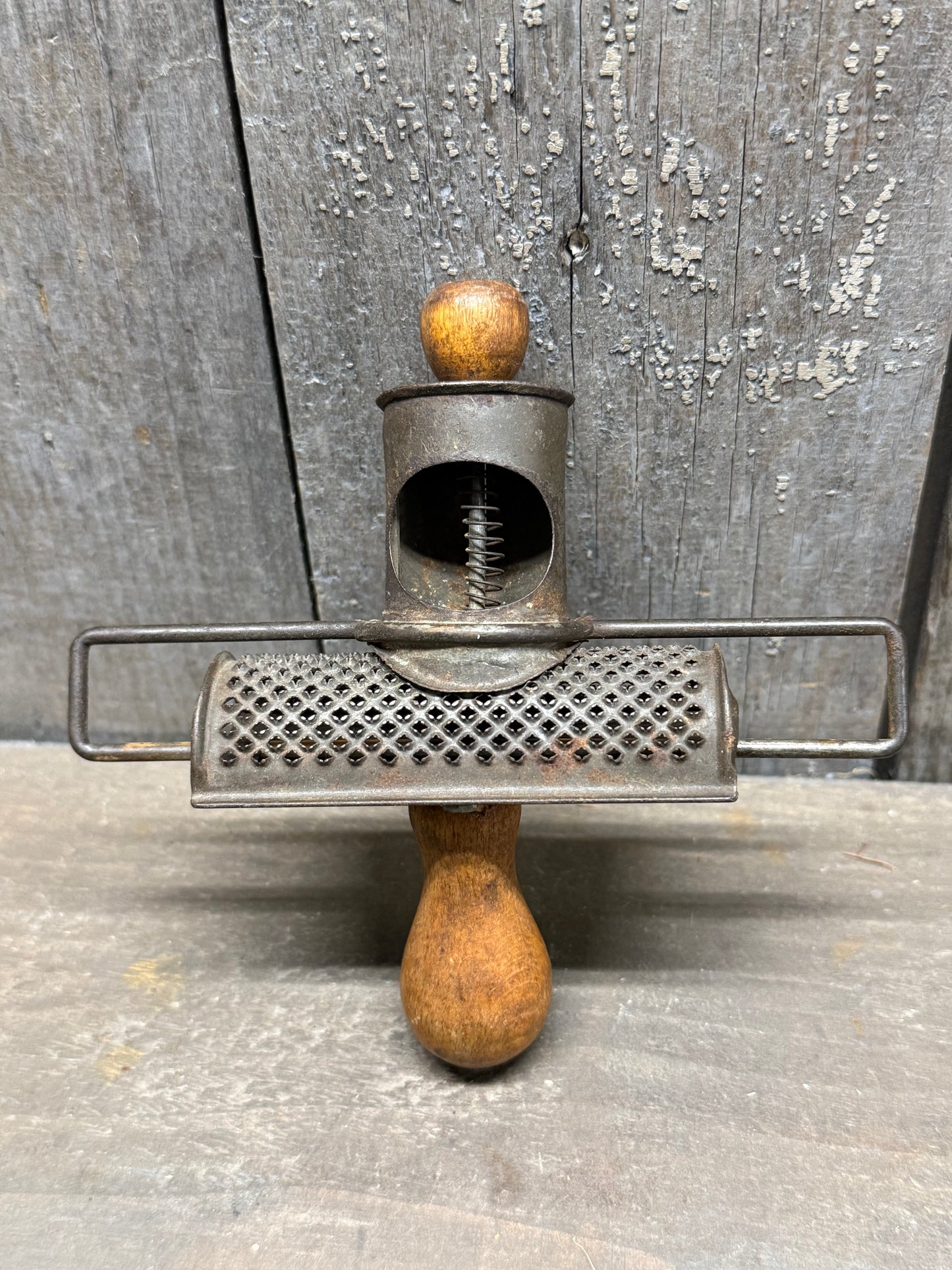 Nutmeg Grater, 5", REPAIRS/SLIDES