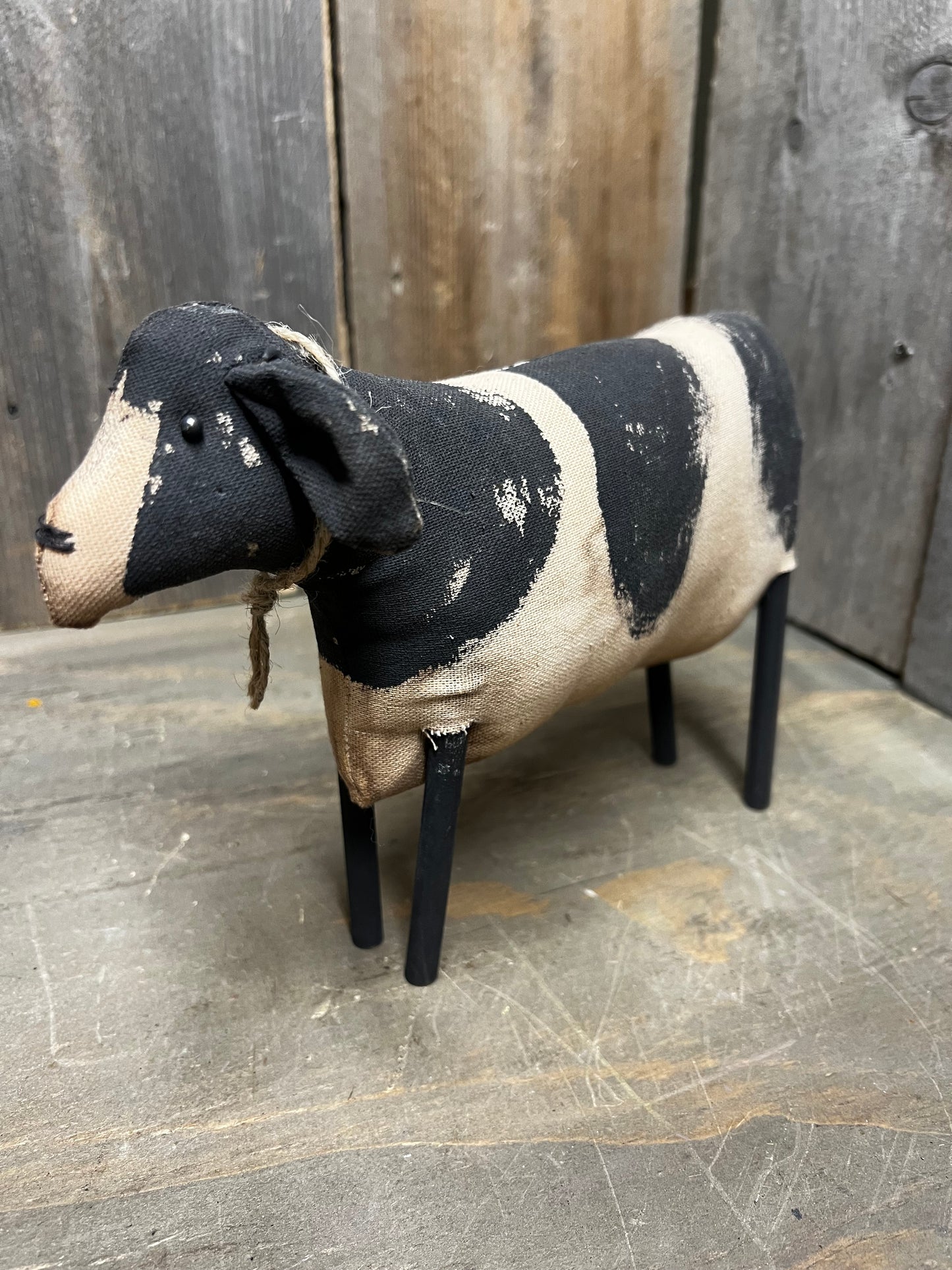 Barn Animals, PIG or COW