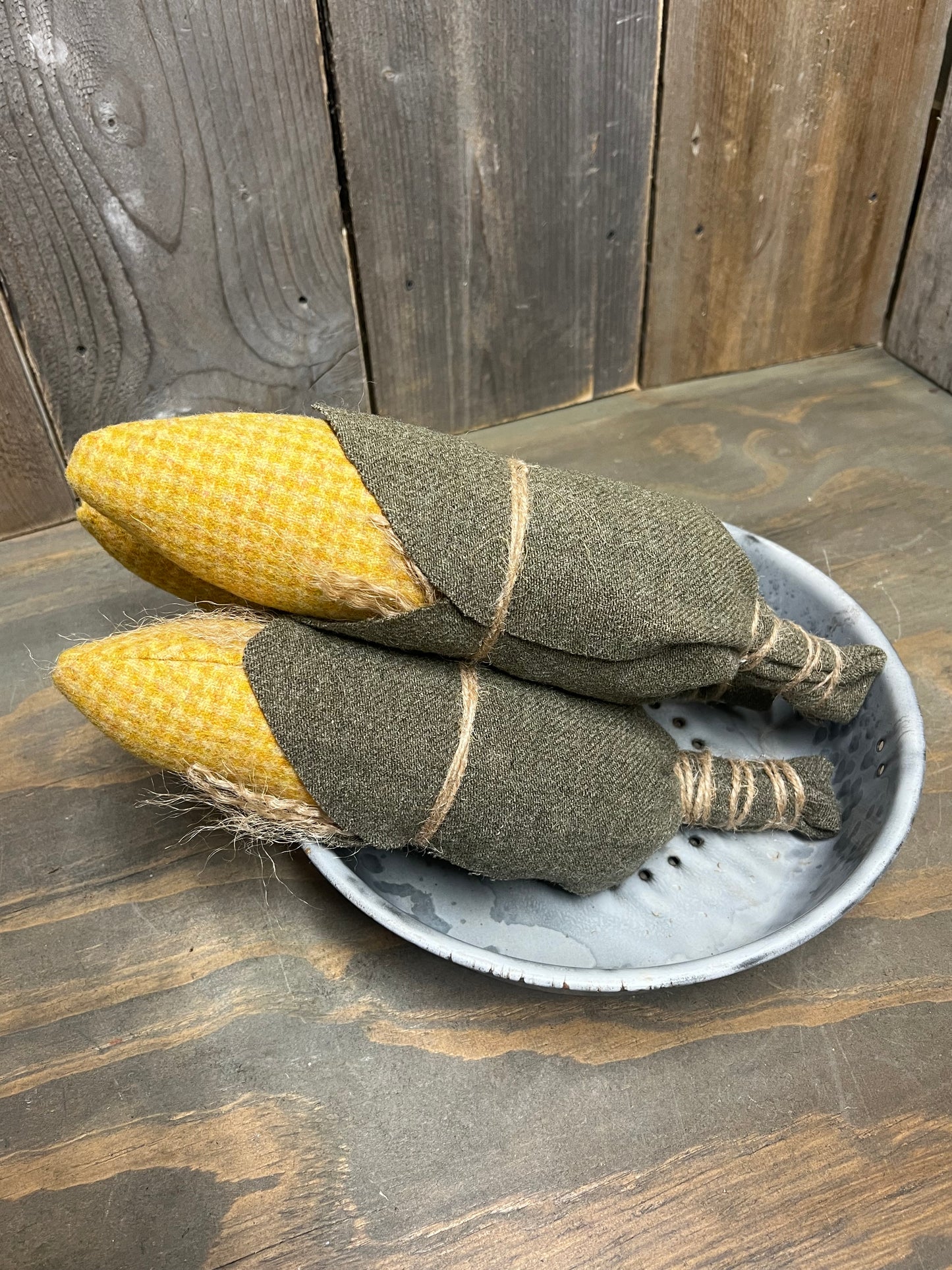 Corn Cob, 12", WOOL