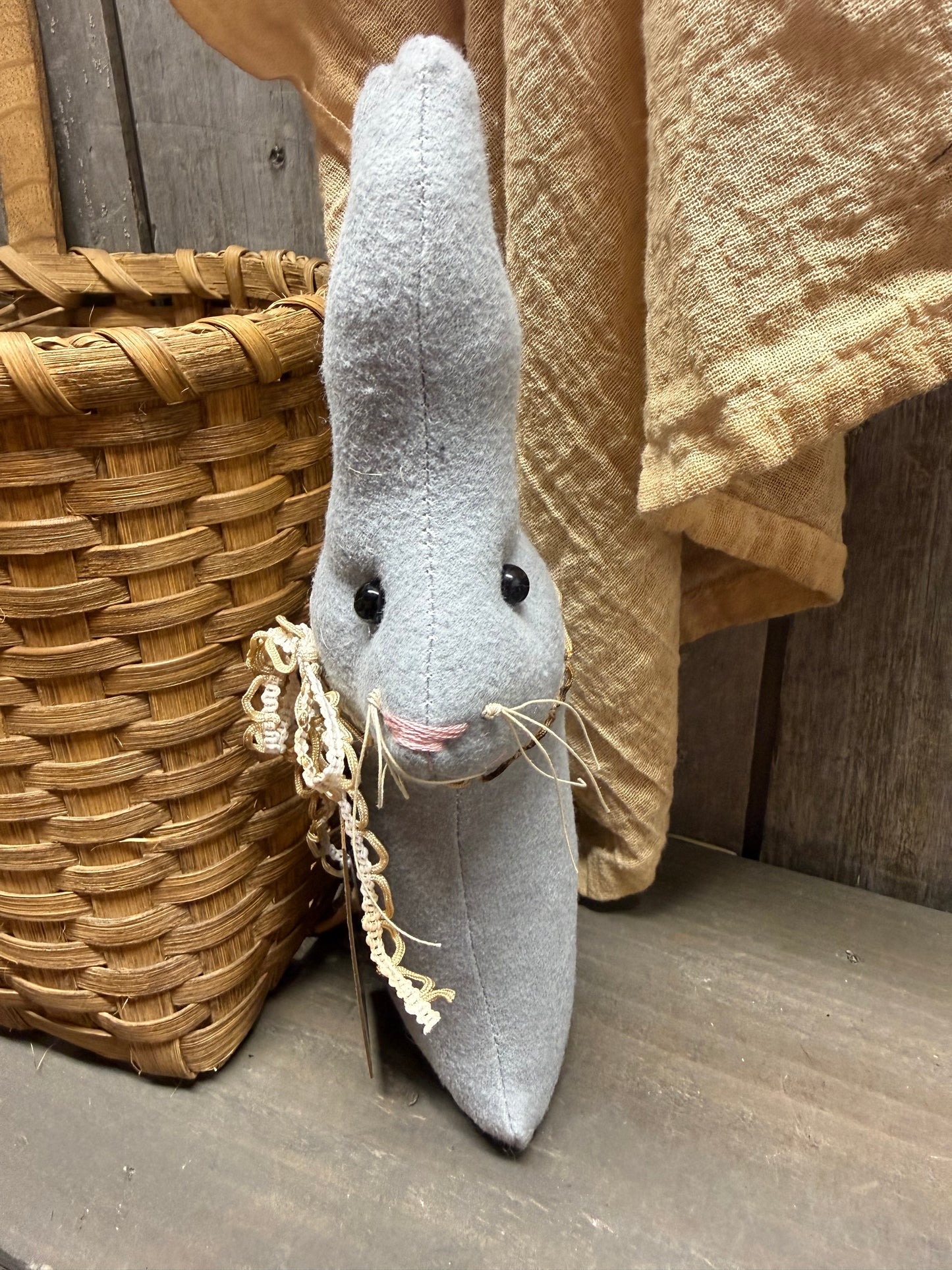 GREY HARE, 9"