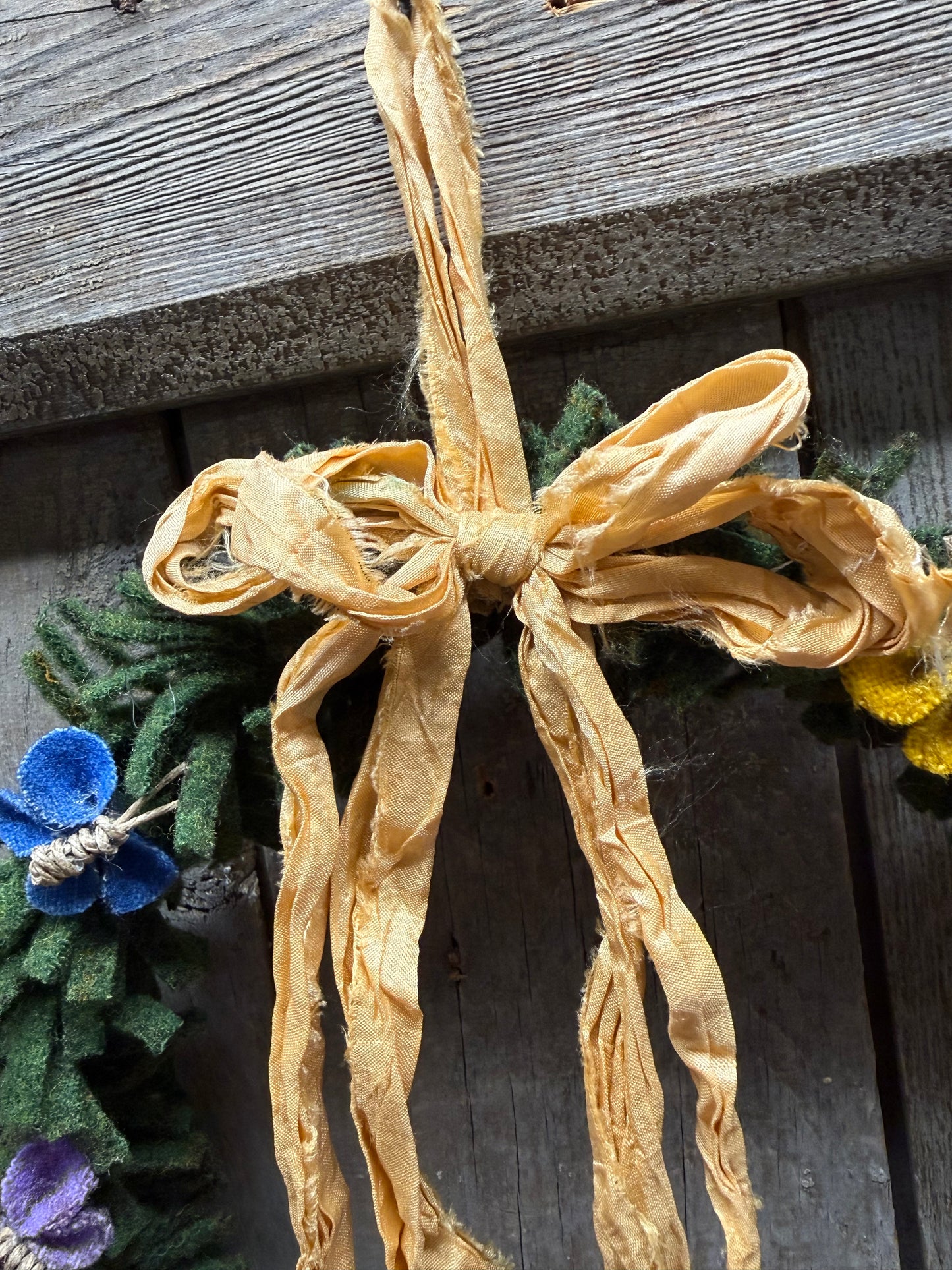 Wool Wreath, 10", BUTTERFLIES