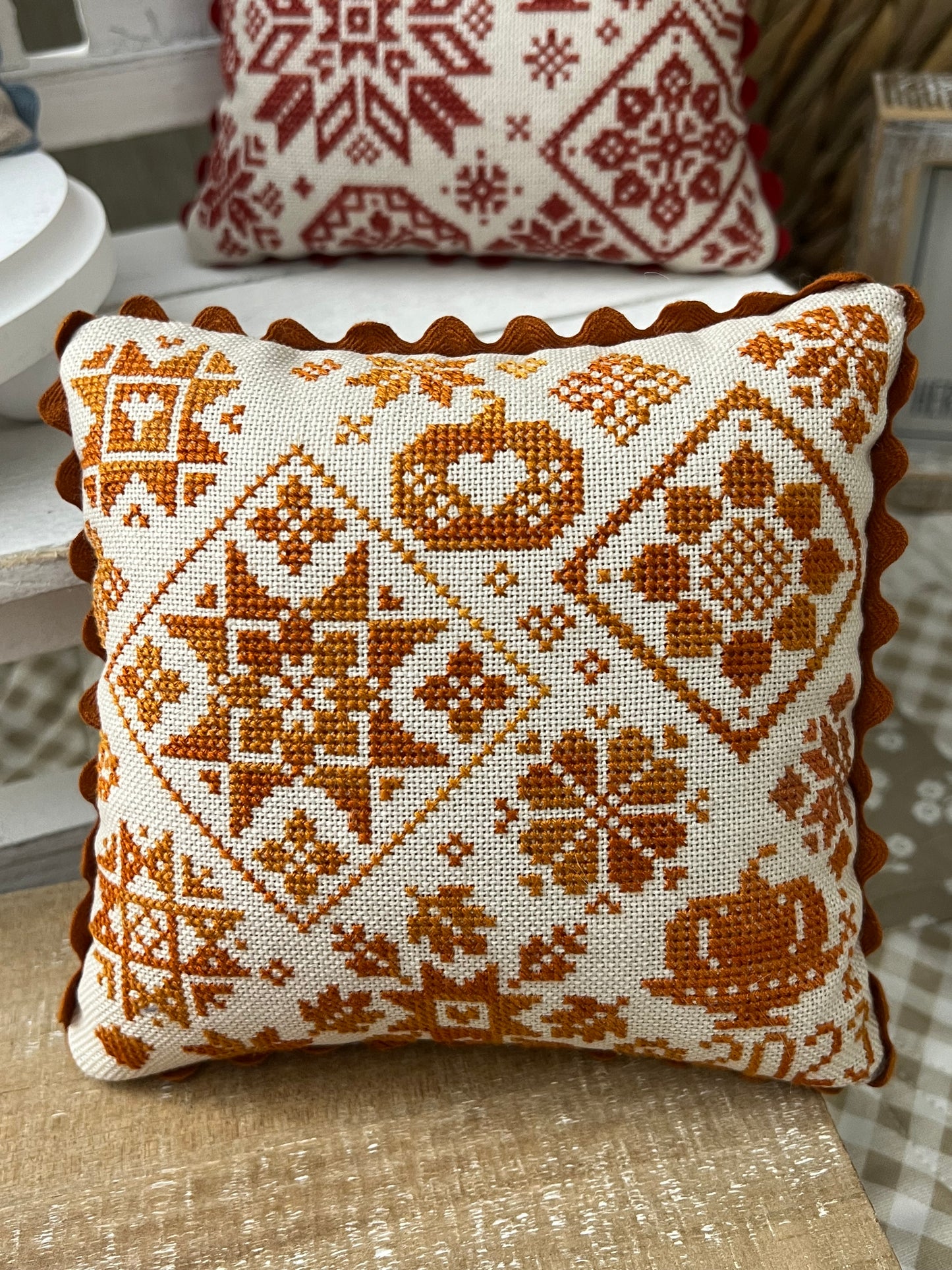 Pattern, CS, CHRISTMAS QUAKER