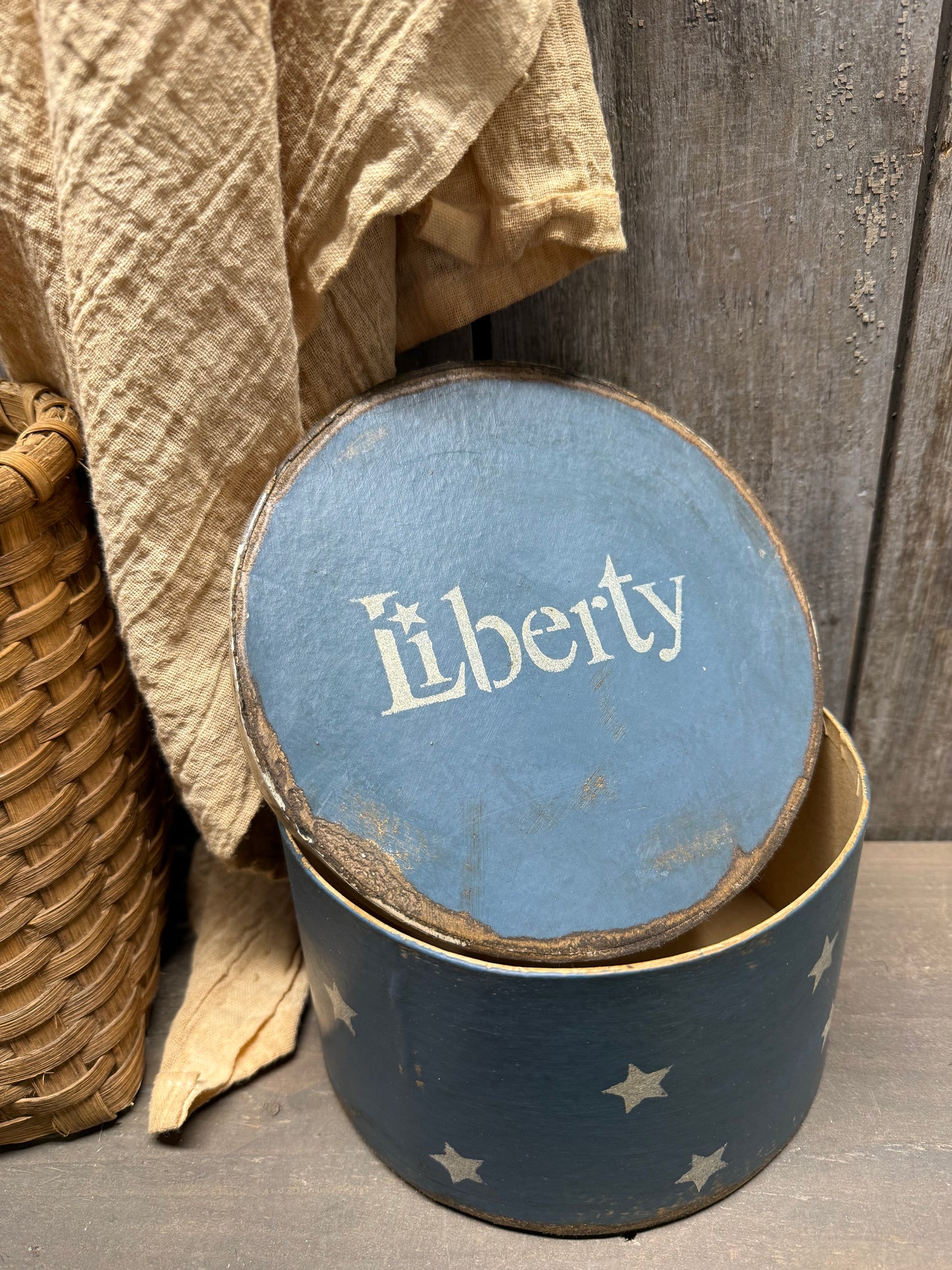 Paper Mache Box, 6.5", LIBERTY