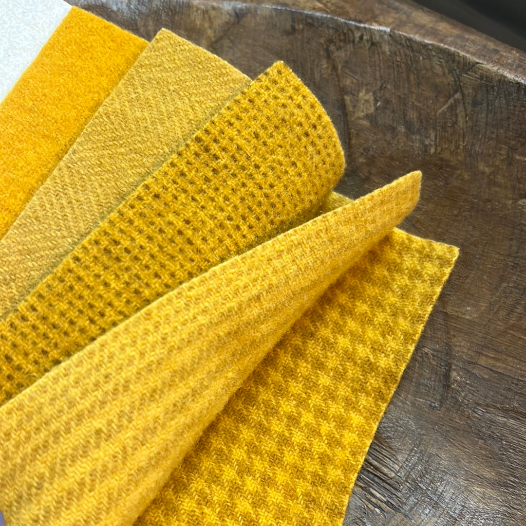 Wooly Charm Pack, CHEDDAR