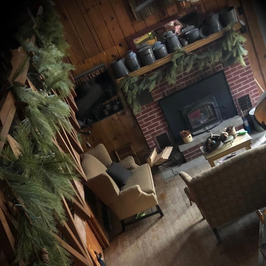 Garland, 9', SOFT PINE ROPE