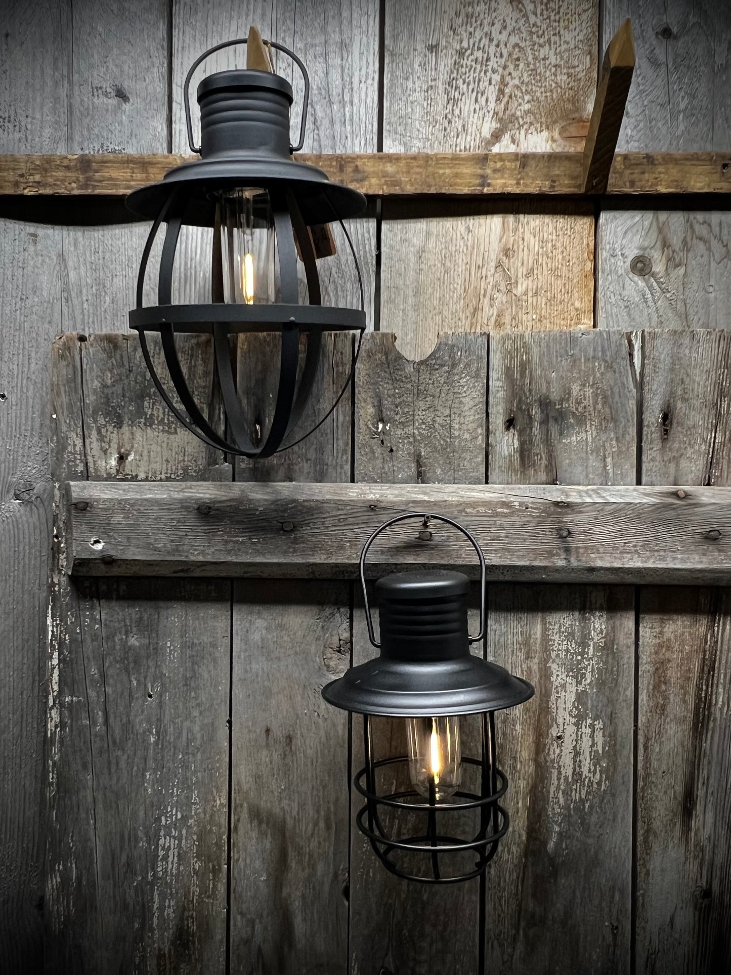 Sitting/Hanging Lantern, Battery Operated, BLACK or RUSTY BRONZE