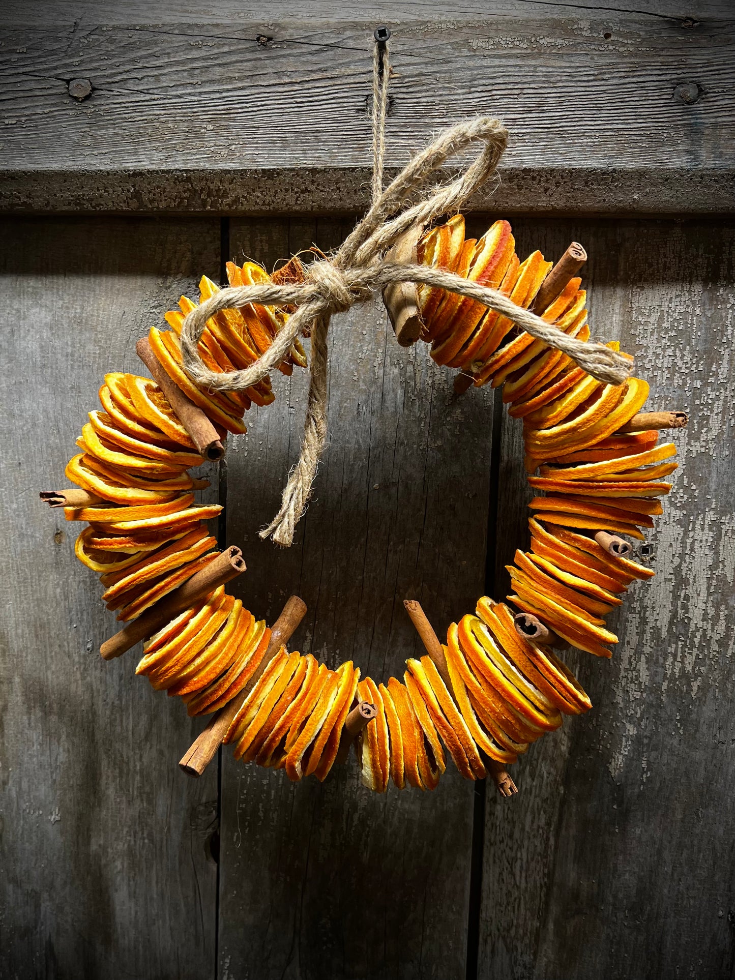 Wreath, 9", ORANGE & CINNAMON STIX