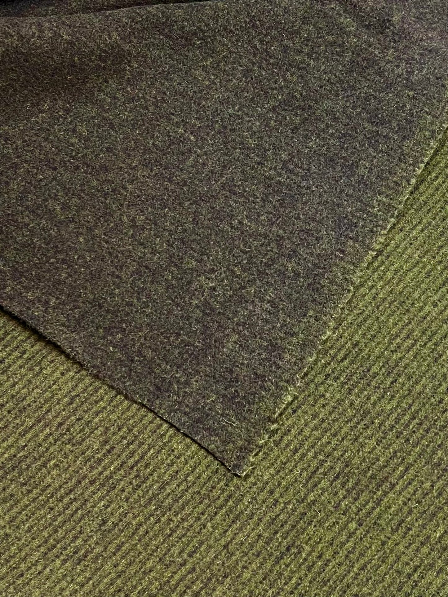 GREEN GIANT, Reversible Wool