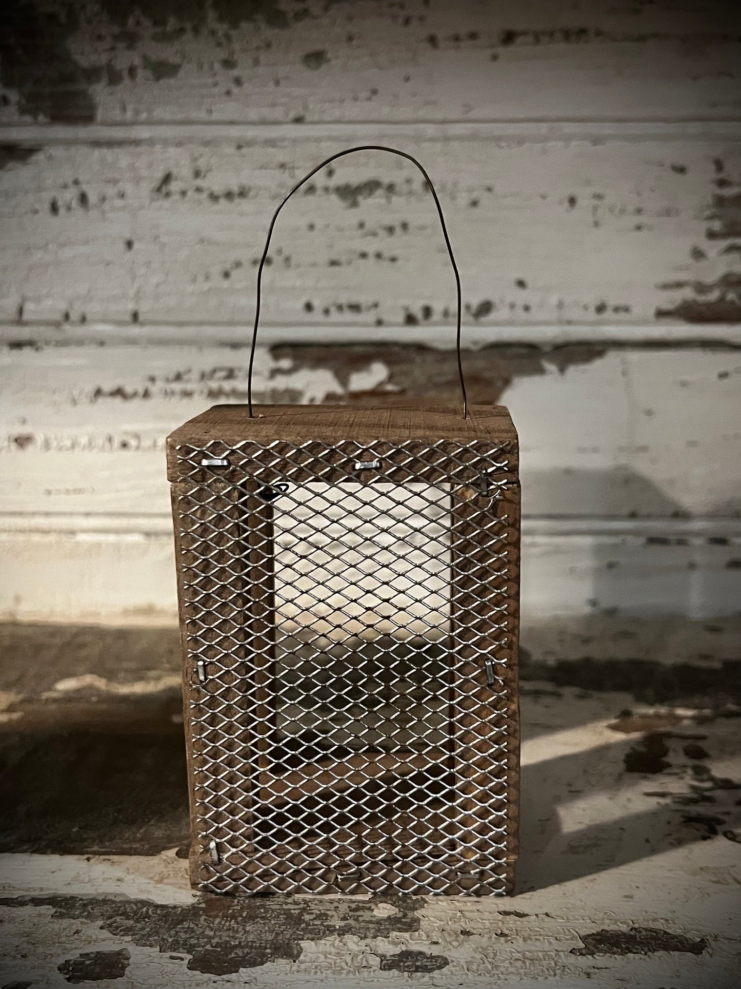 Tea Light Holder, WIRE SCREEN