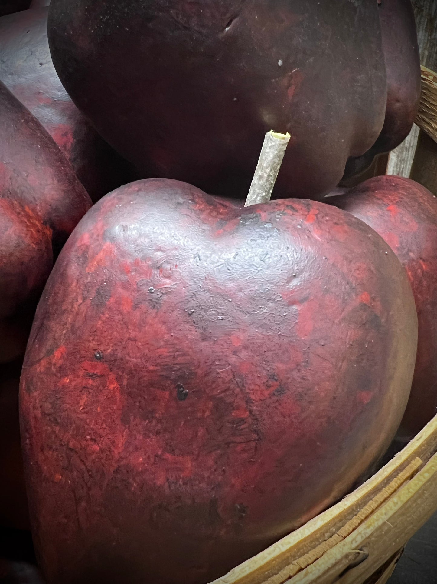 Apple, "BRUISED" & DIRTY