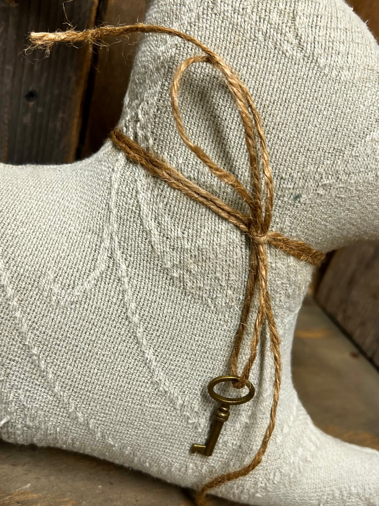 RABBIT, 11", Sage Green