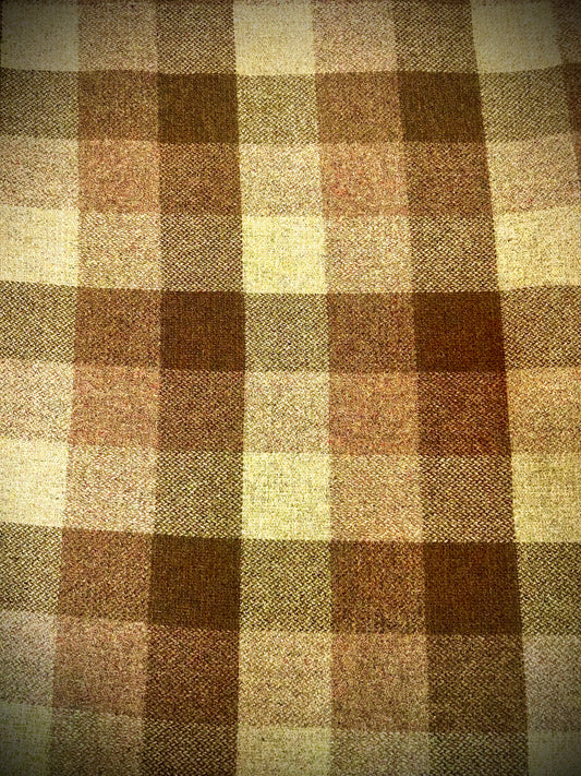 GROOVY GOLD, Wool