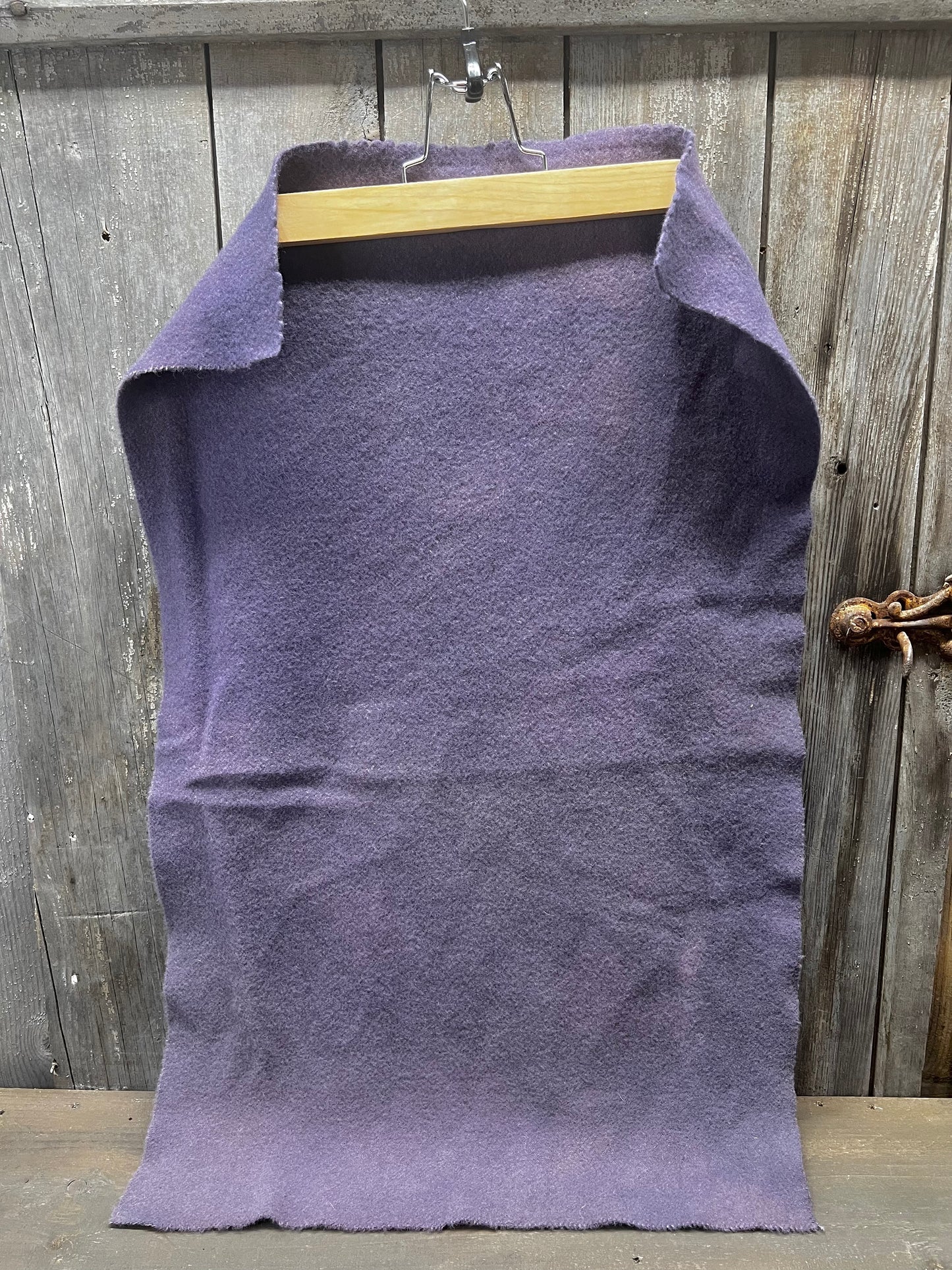 Hand Dyed Wool, Fat Quarter, DUSTY RASPBERRY