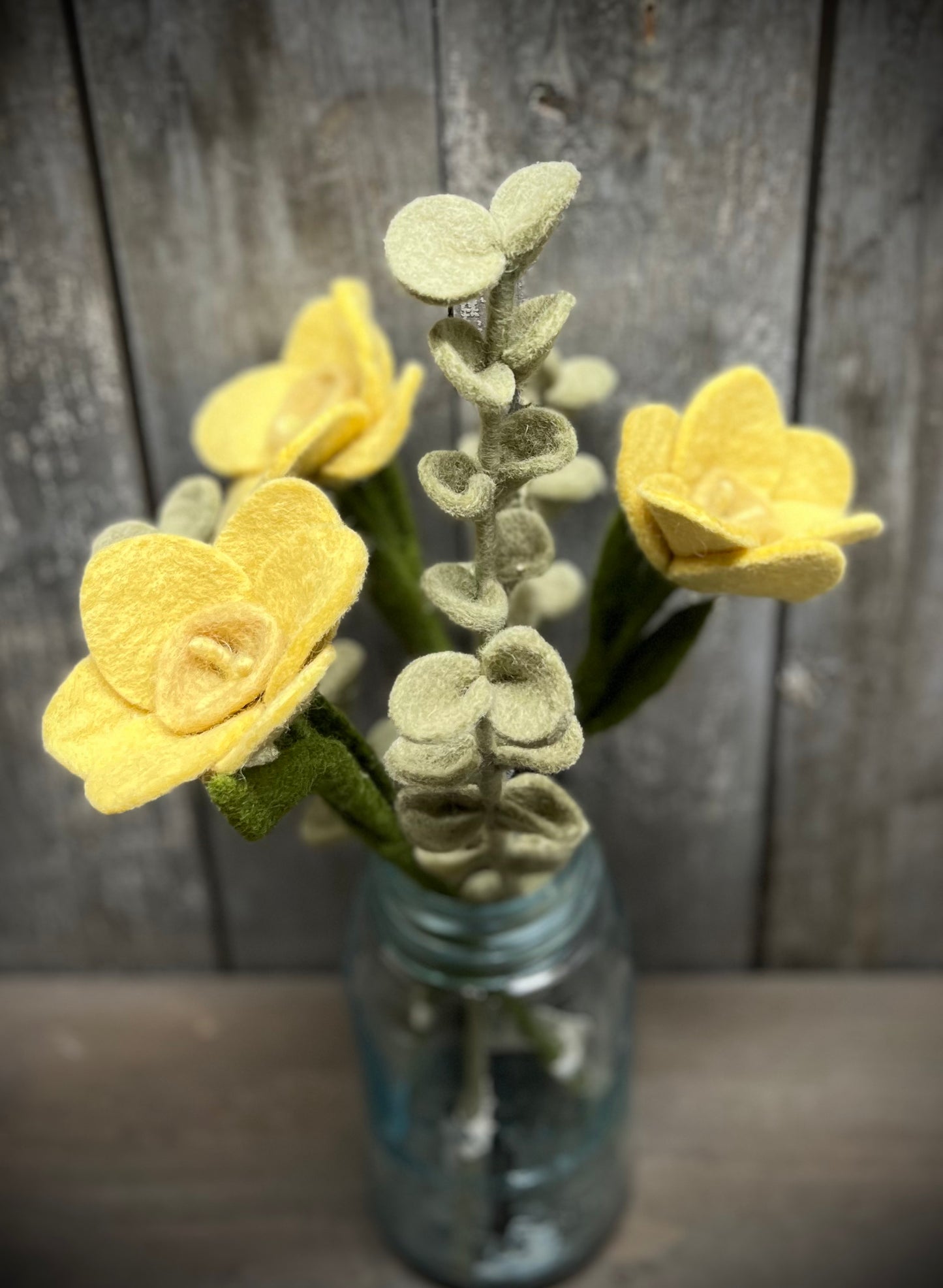 Stem, 13", DAFFODIL