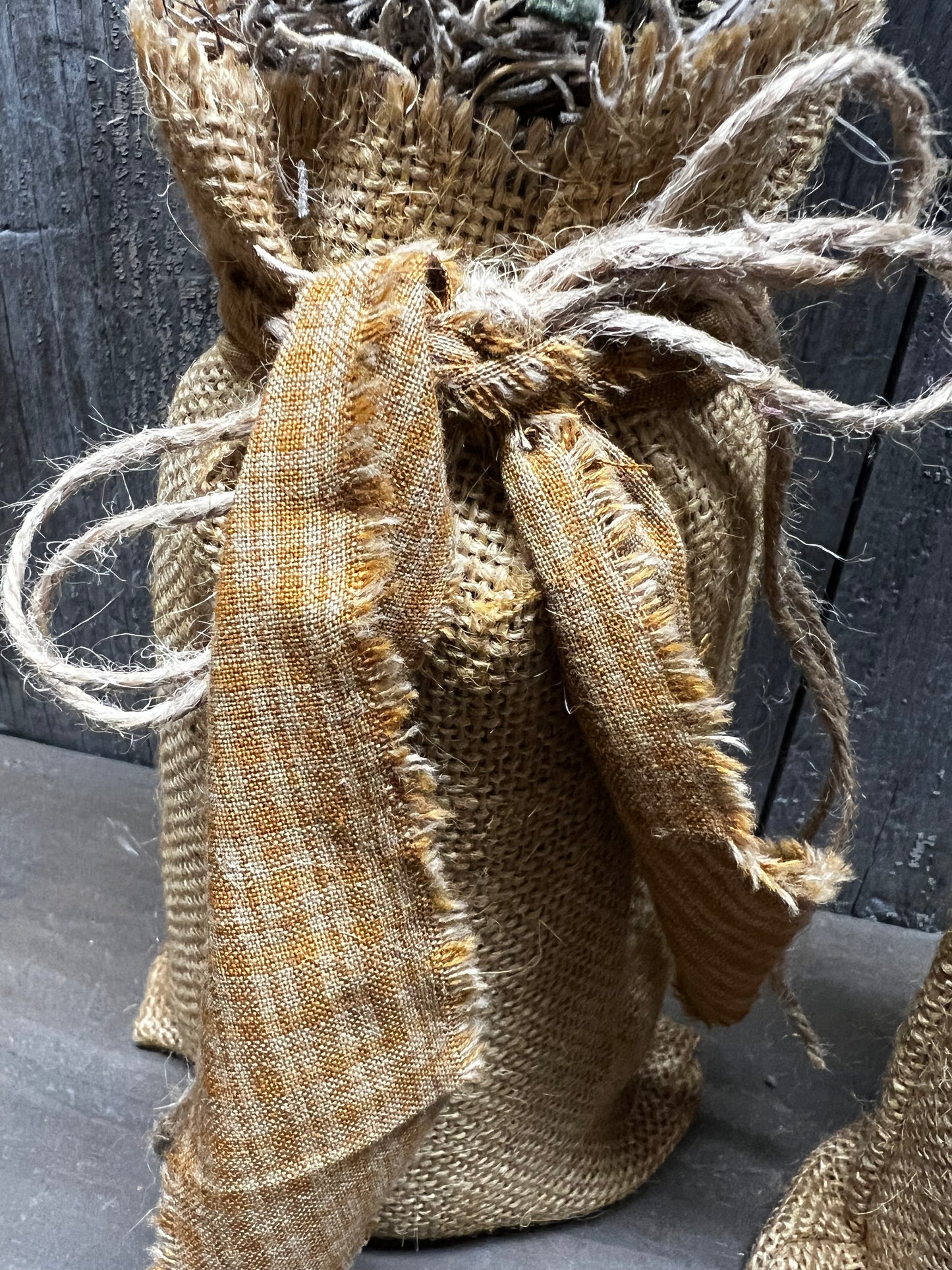 LAVENDER BOUQUET, Wool, Assorted