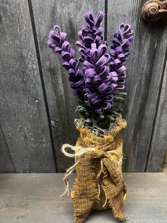 LAVENDER BOUQUET, Wool, Assorted