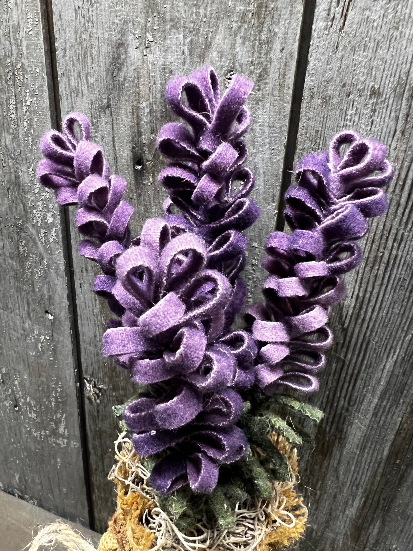 LAVENDER BOUQUET, Wool, Assorted