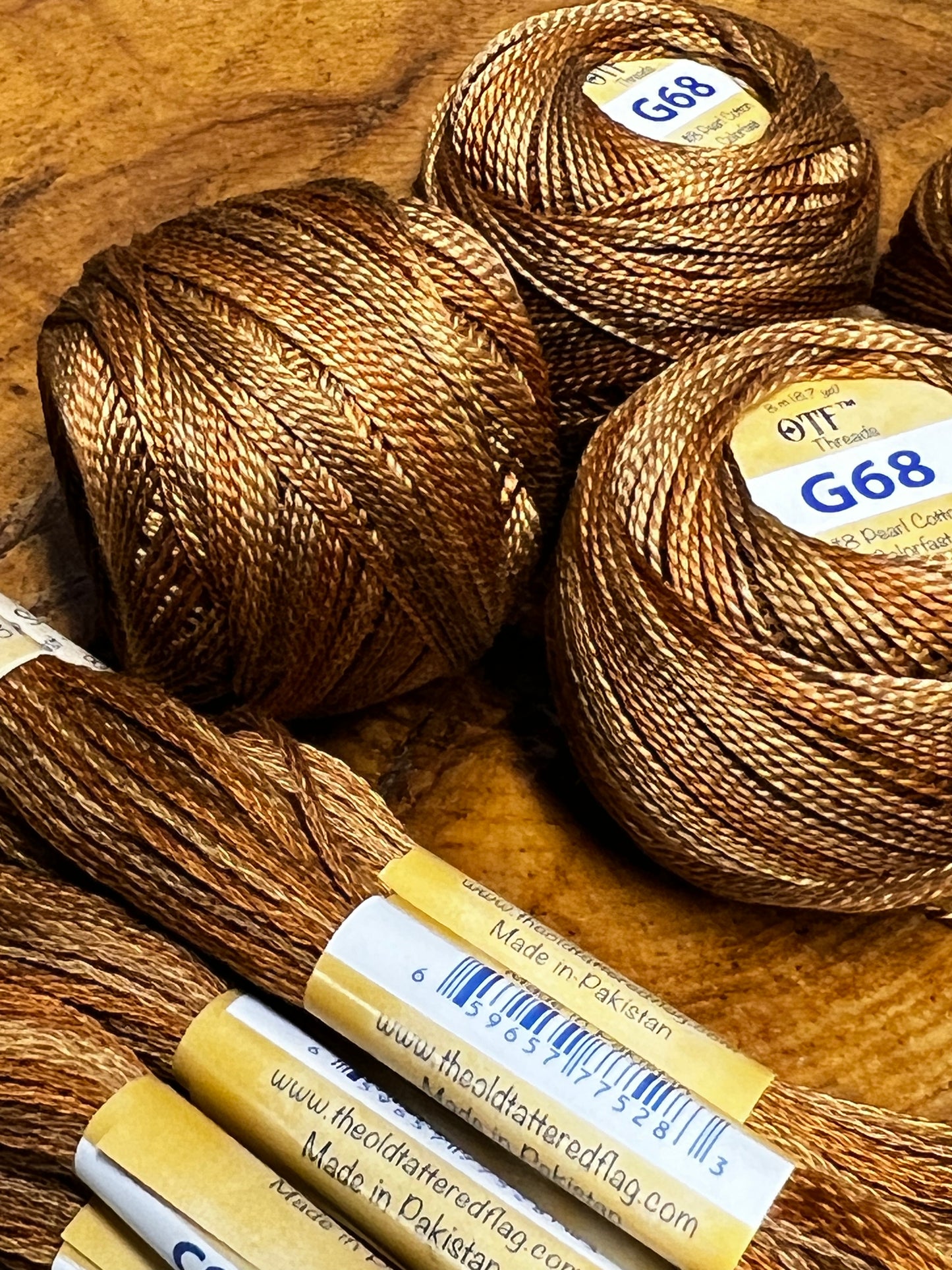 Thread, Old Tattered Flag, BROWN SUGAR