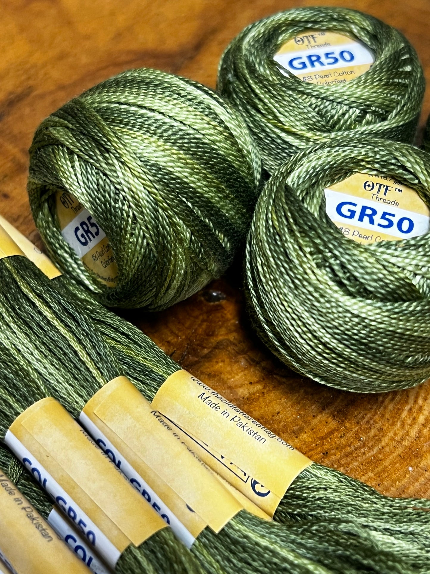 Thread, Old Tattered Flag, LEAFY GREEN