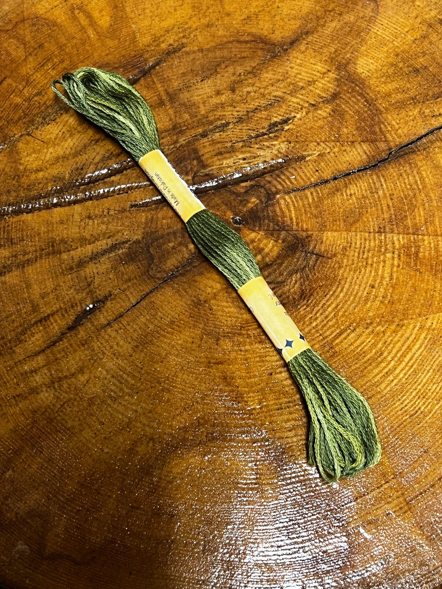 Thread, Old Tattered Flag, LEAFY GREEN