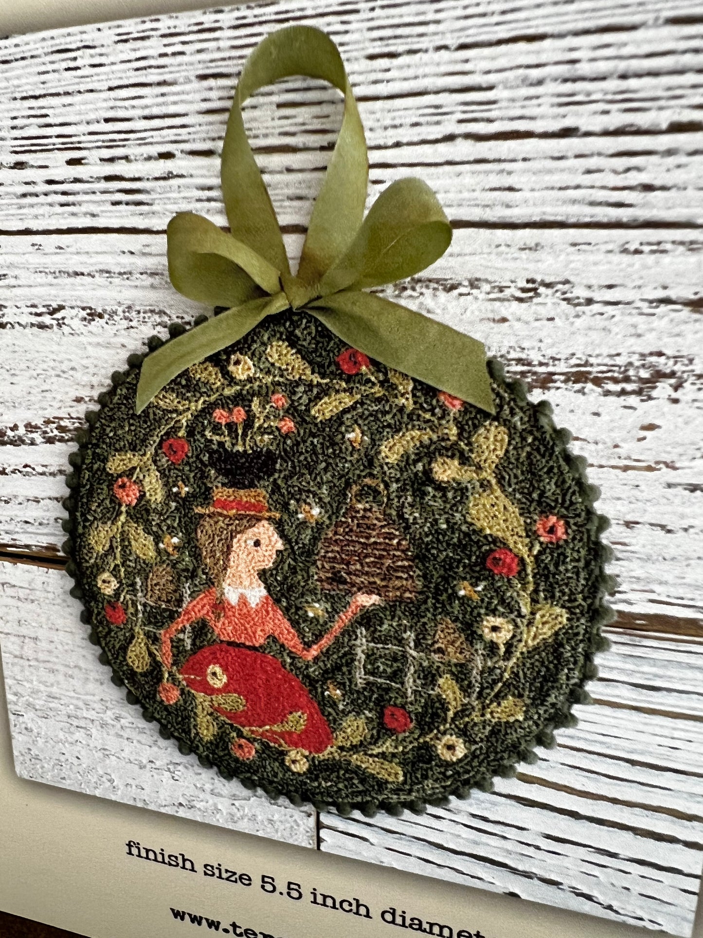 Pattern, BEE KEEPER