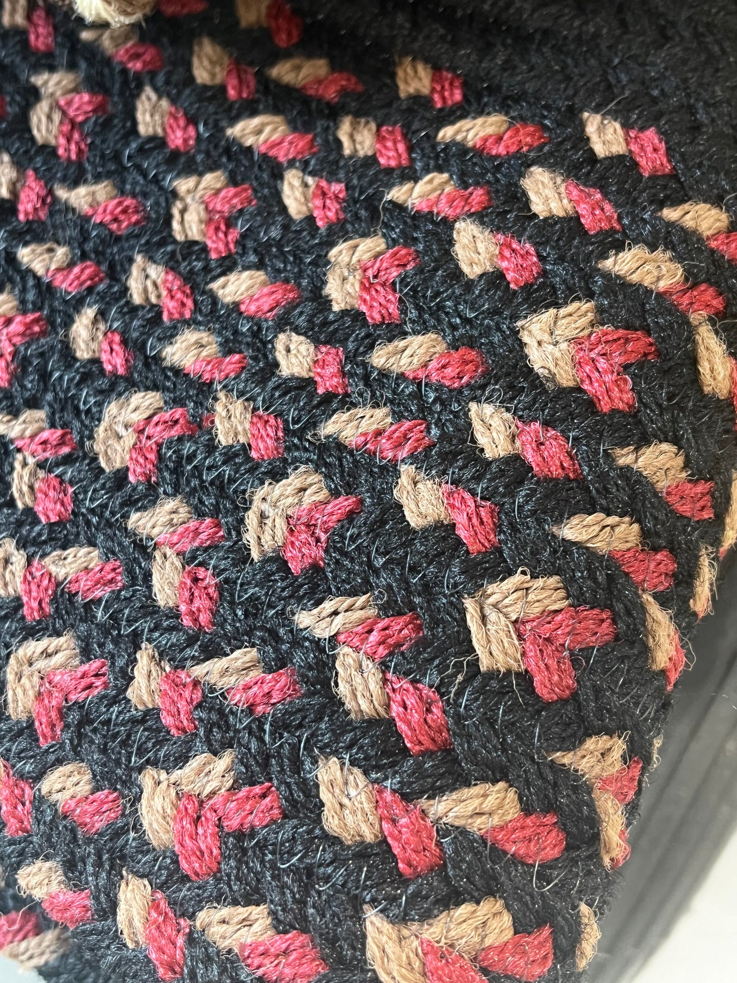 RED/BLACK/TAN, 5'X 8'
