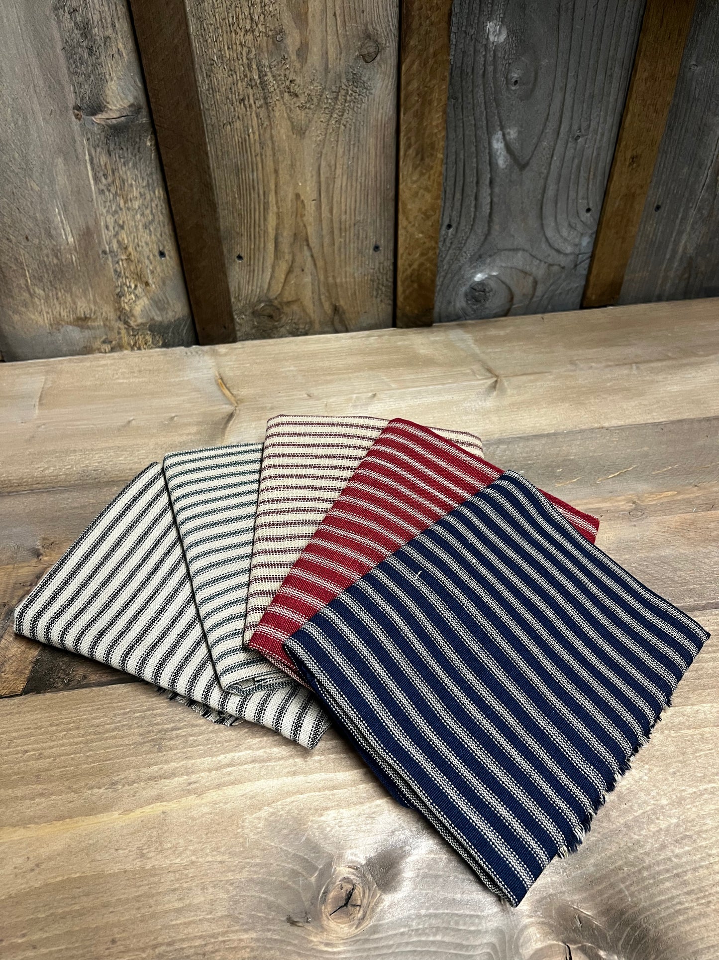 BUNDLE, Homespun Fabric, Assorted