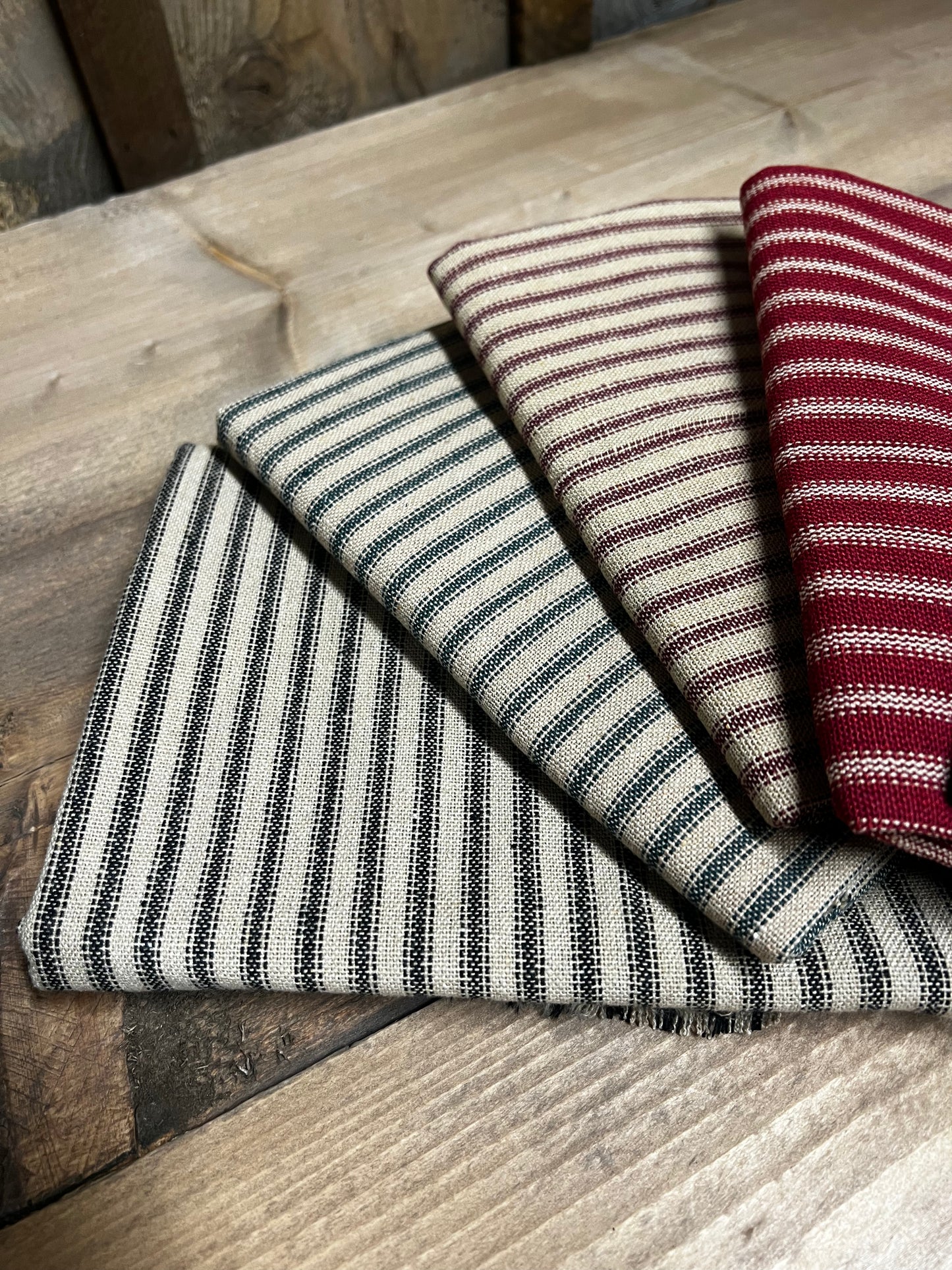 BUNDLE, Homespun Fabric, Assorted