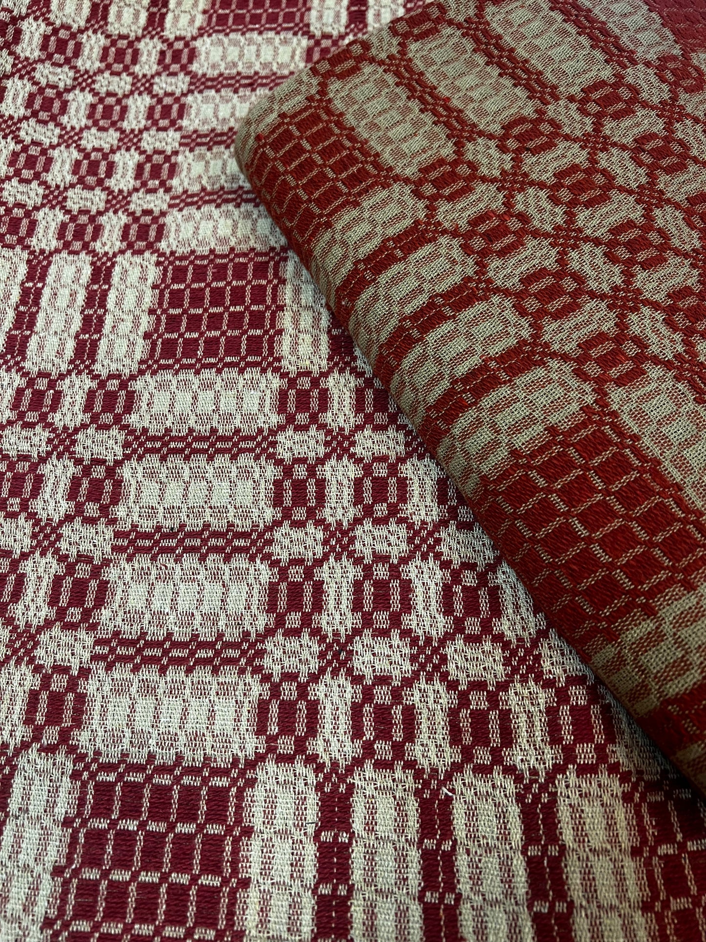 WESTBURY WEAVE, THROW, Red/Light Tan