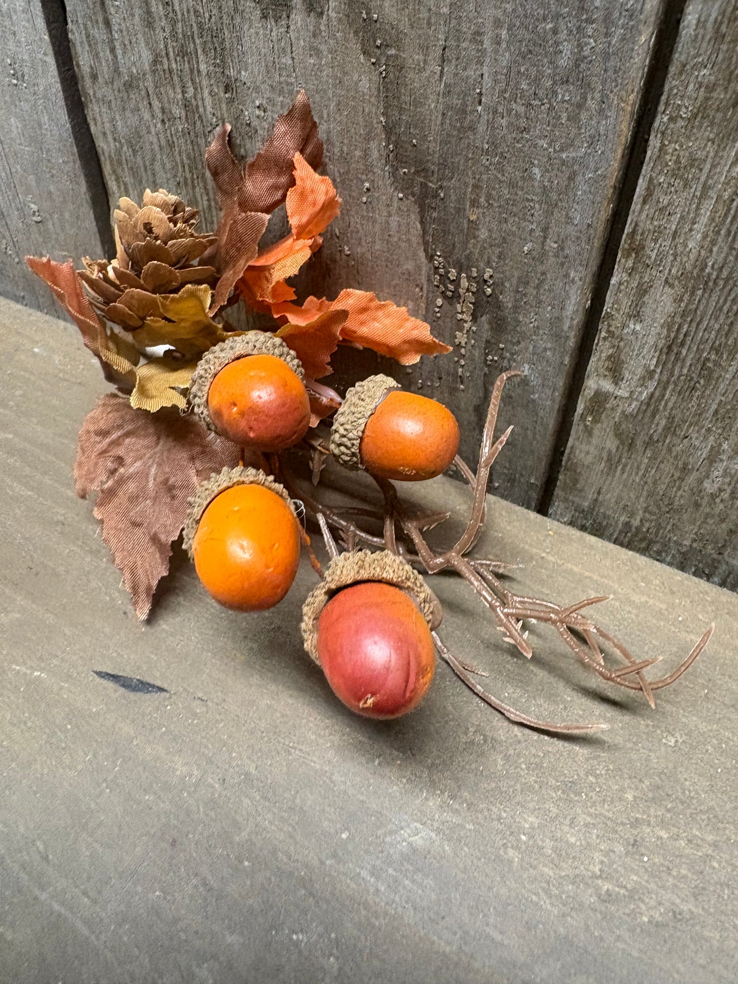 Pick, 8", MAPLE LEAVES & ACORNS