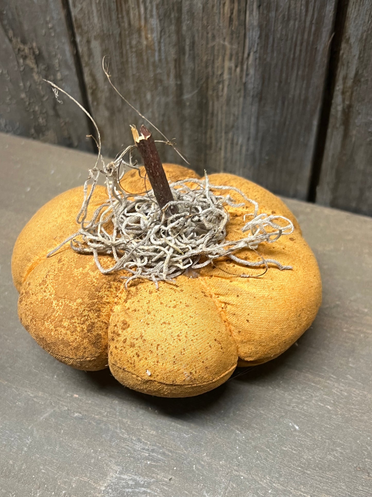 Mini Pumpkin, 5", GRUNGY W/ MOSS