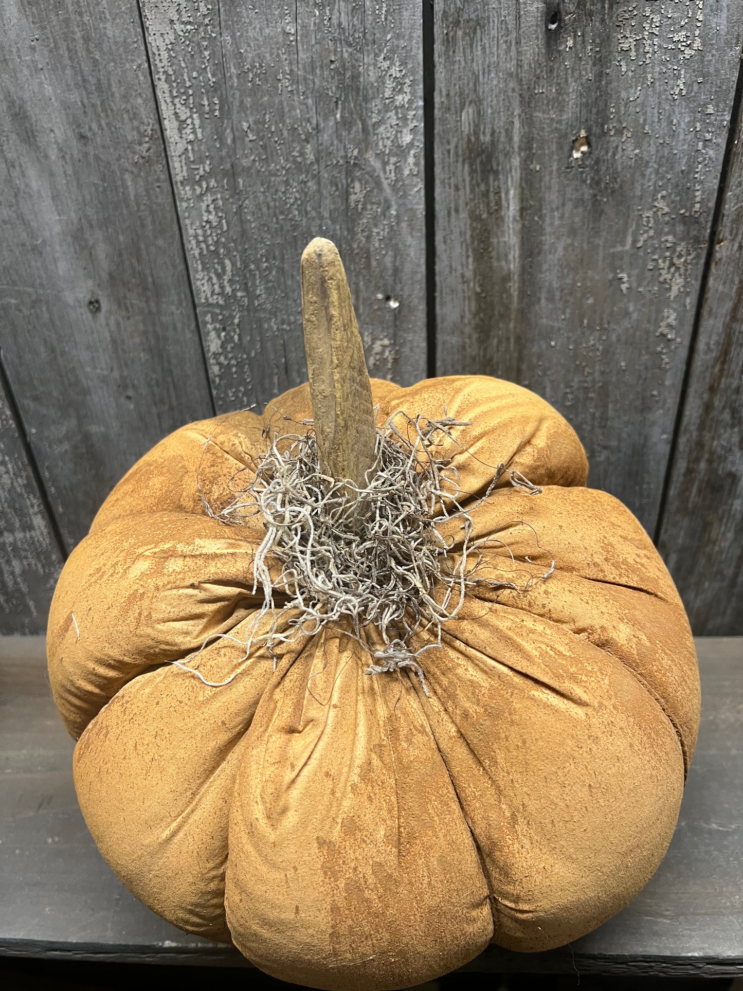 Jumbo Pumpkin, 10", GRUNGY W/ MOSS