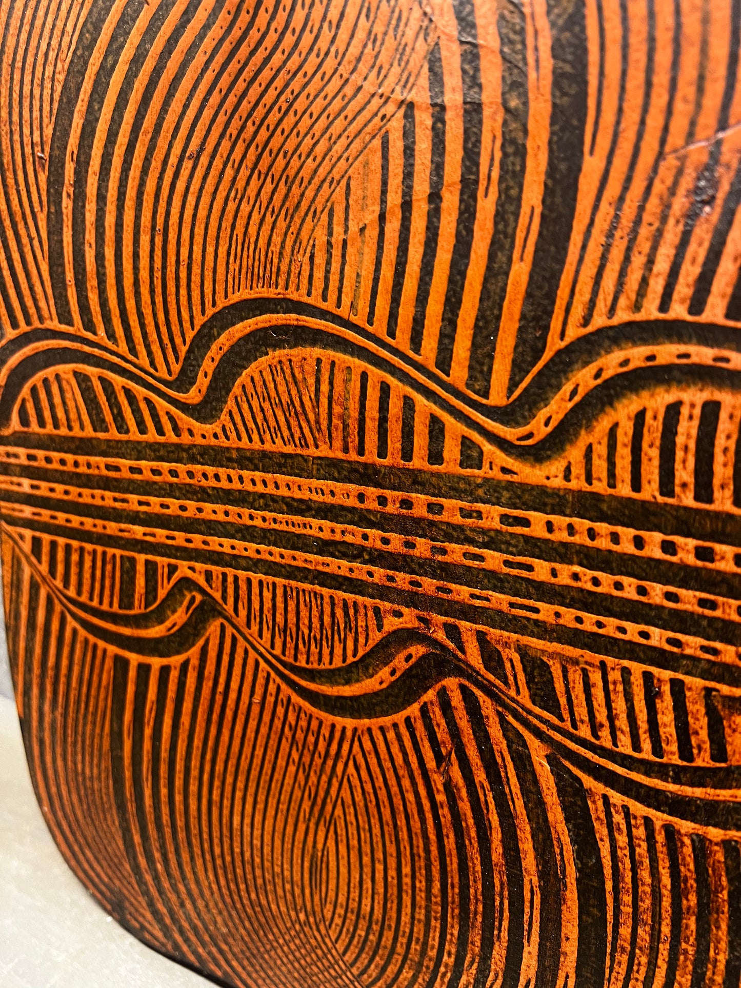 Pumpkin Sitter, 11"x 15", Wax Combed, WAVY LINES