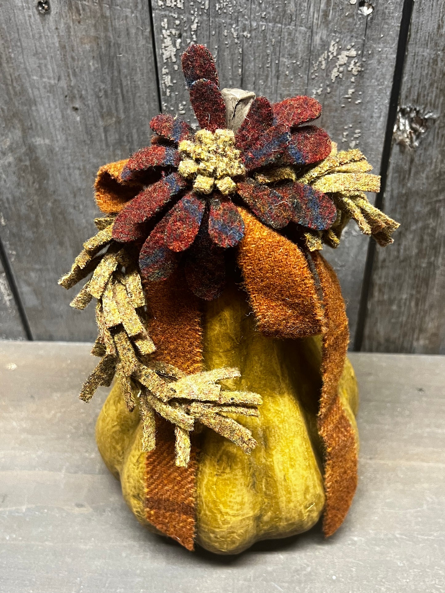 Paper Mache Pumpkin, 8", WOOL SUNFLOWERS