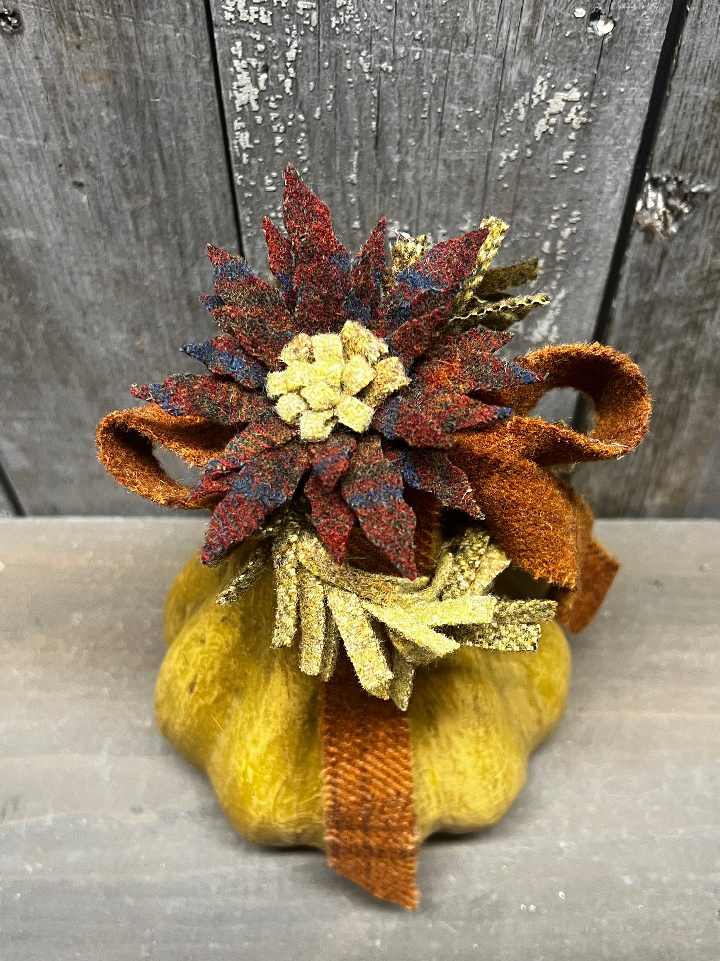 Paper Mache Pumpkin, 8", WOOL SUNFLOWERS