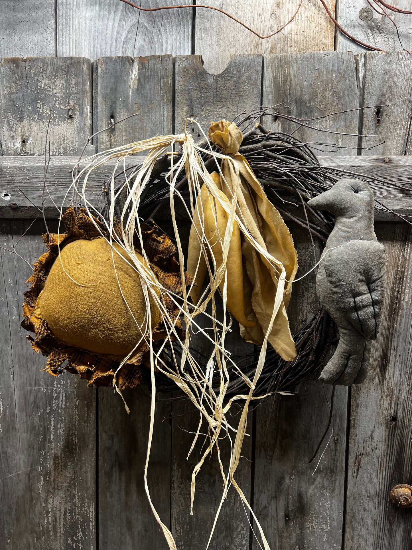 Wreath, 14", SUNFLOWER & CROW