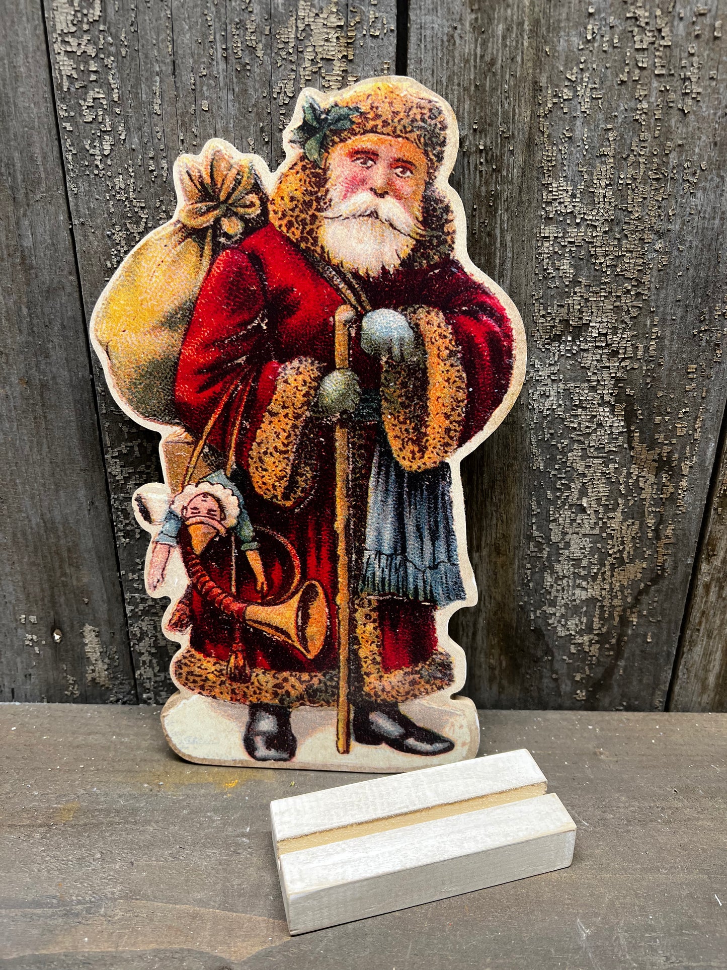Cut Out, 9.5", RED SANTA W/BROWN BAG