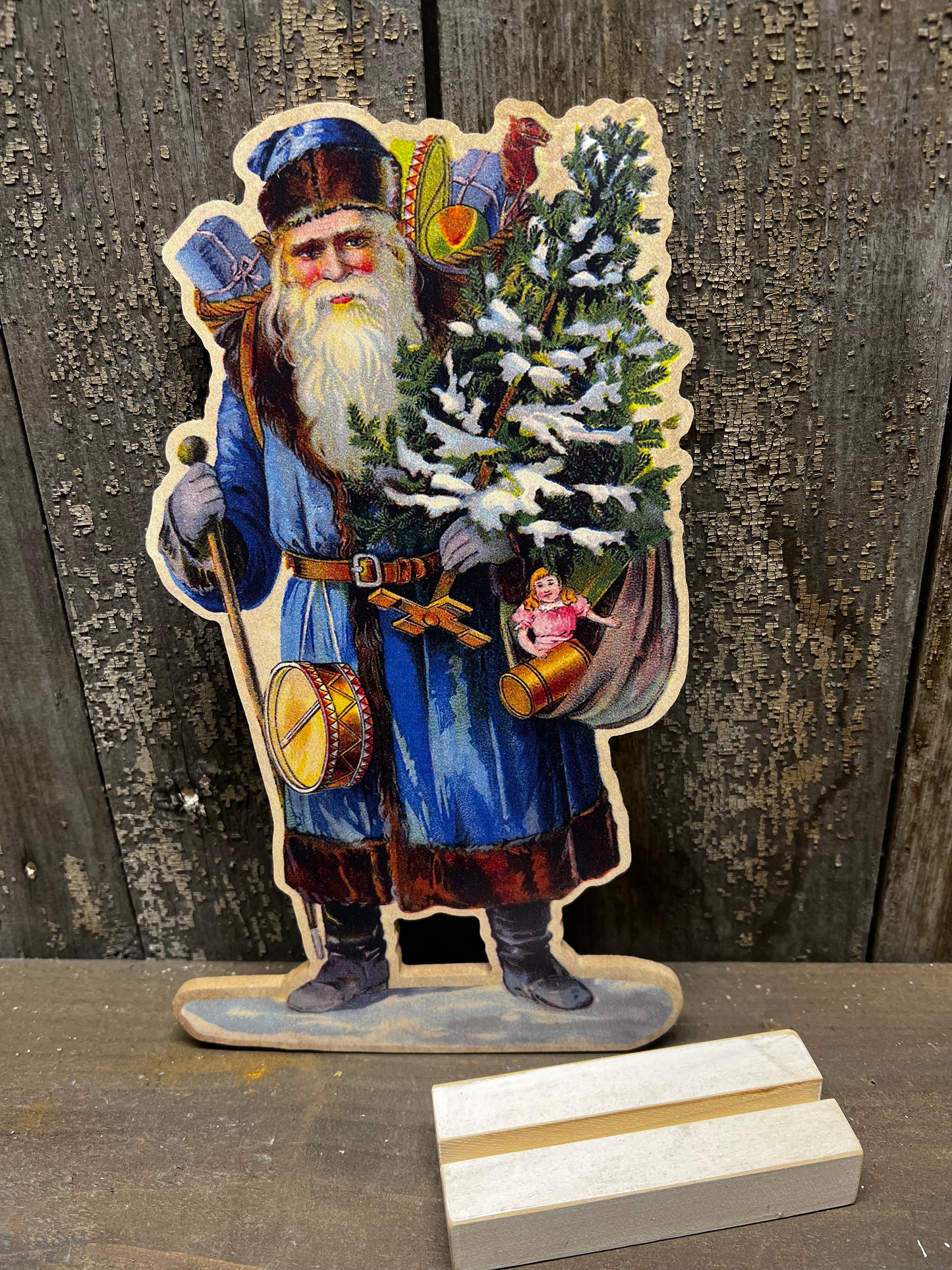 Cut Out, 9.5", BLUE SANTA W/TREE