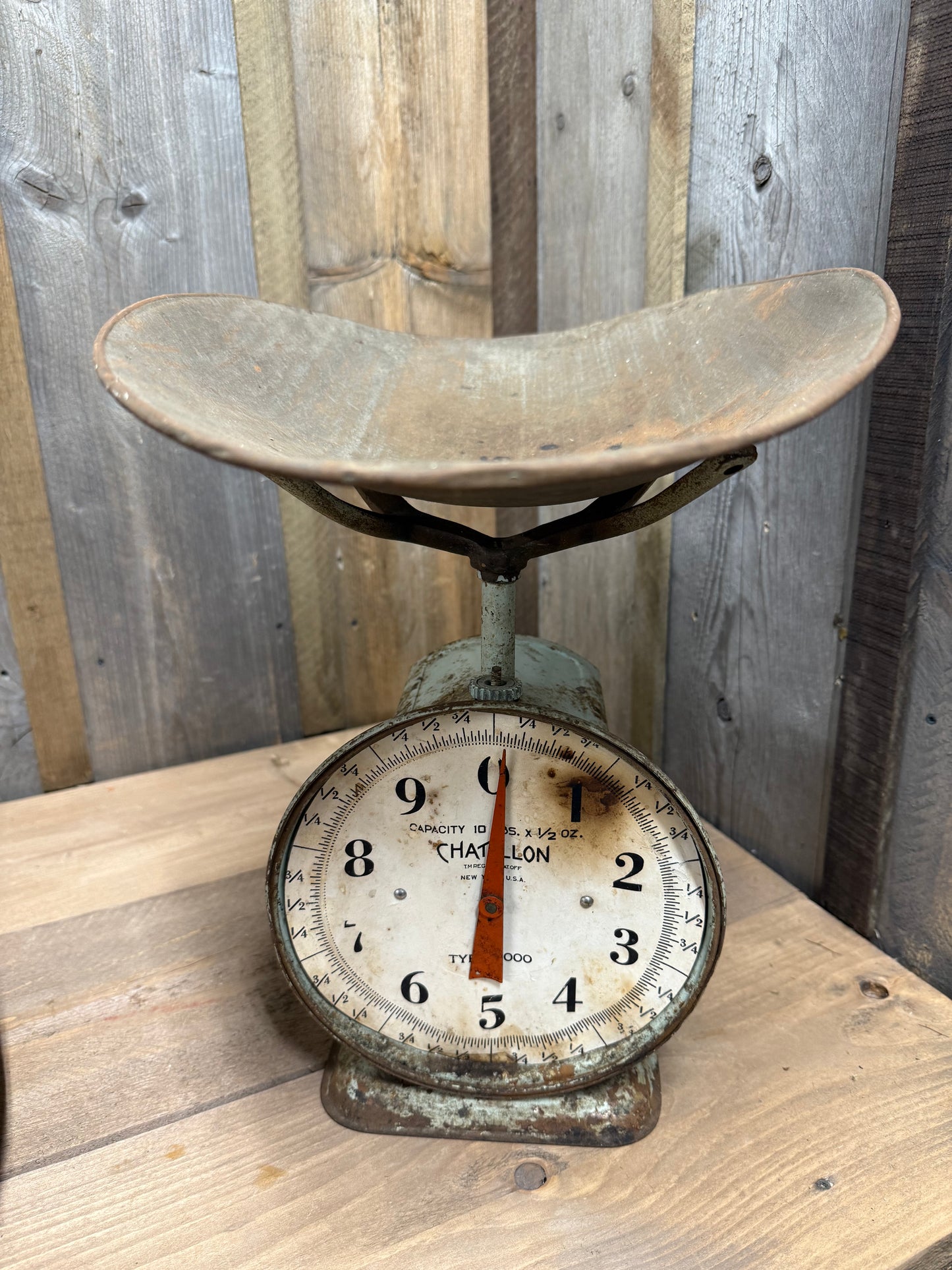 CHATILLON SCALE W/ PAN