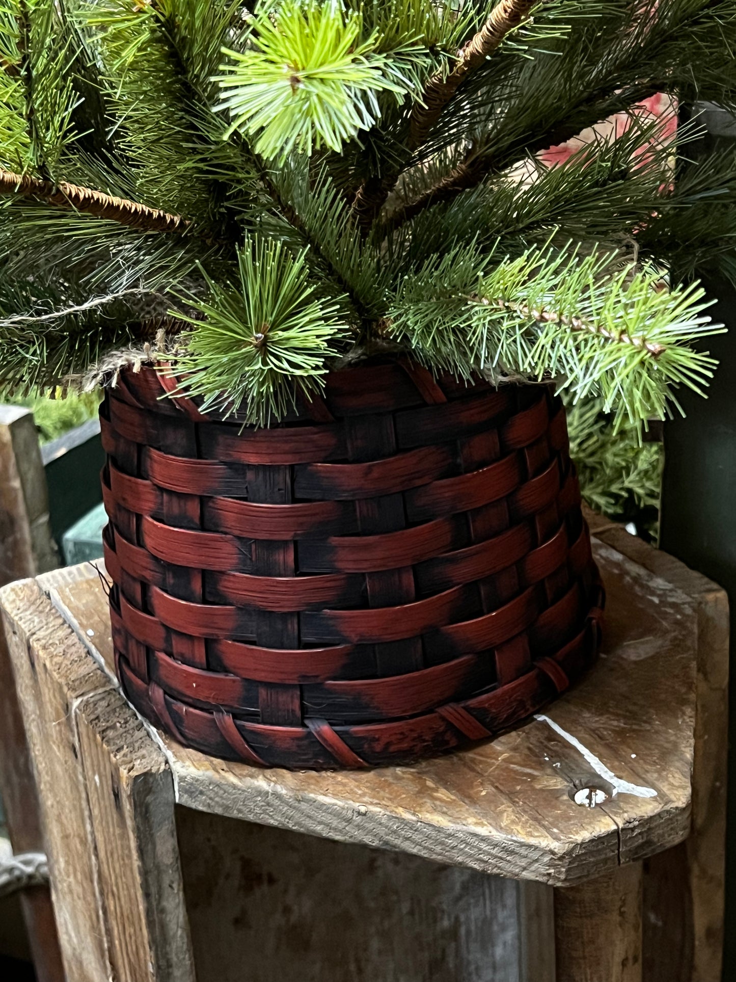 Tree Skirt Basket, SMALL