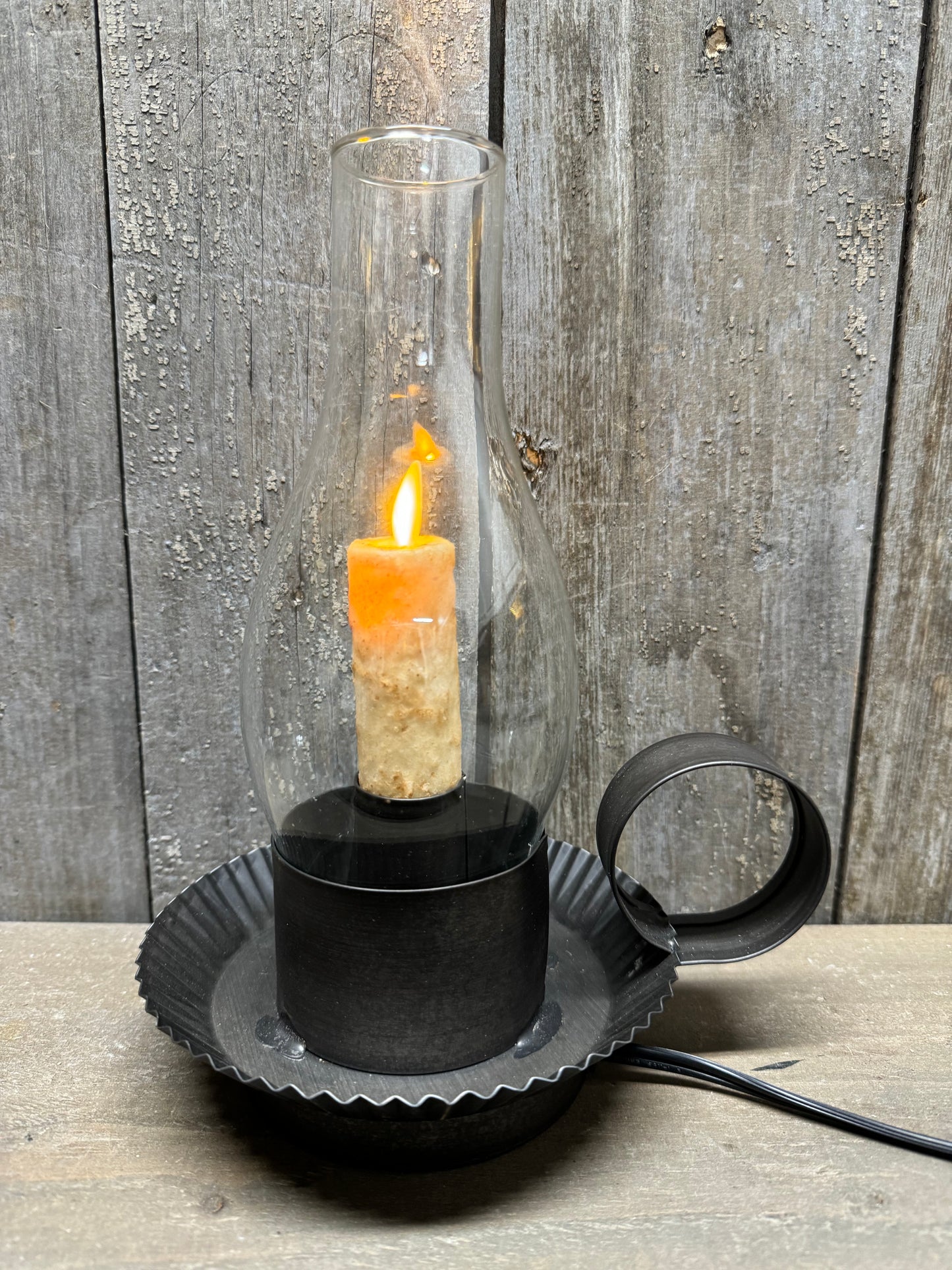 Storekeeper’s Accent Light, 9”, w/ MOVING FLAME and Glass Shade