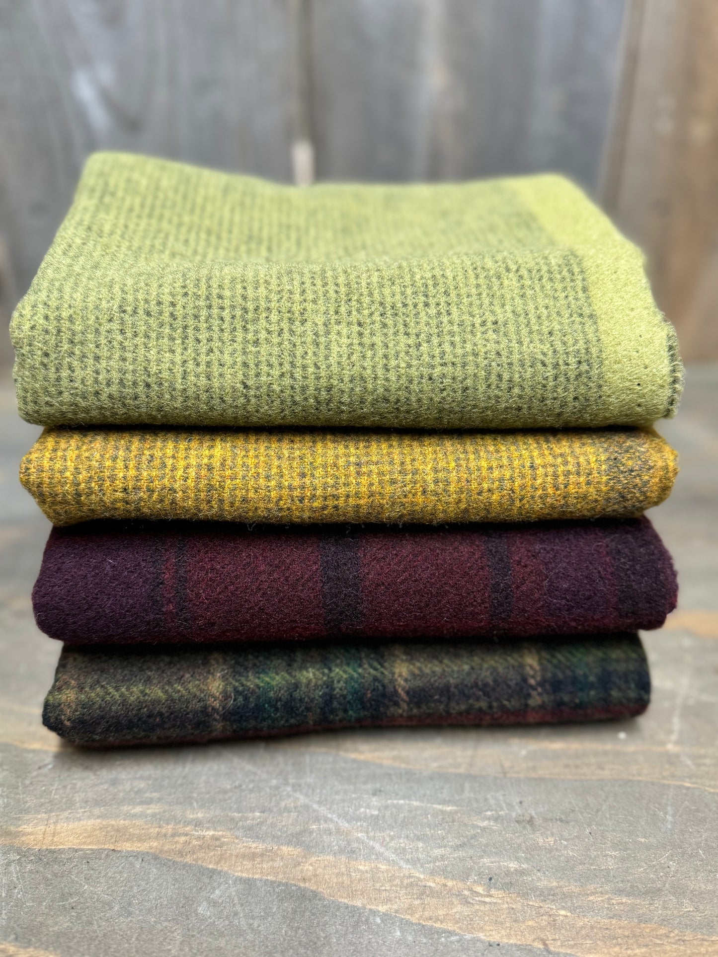 Wool Bundle, Unwashed, FRUITCAKE