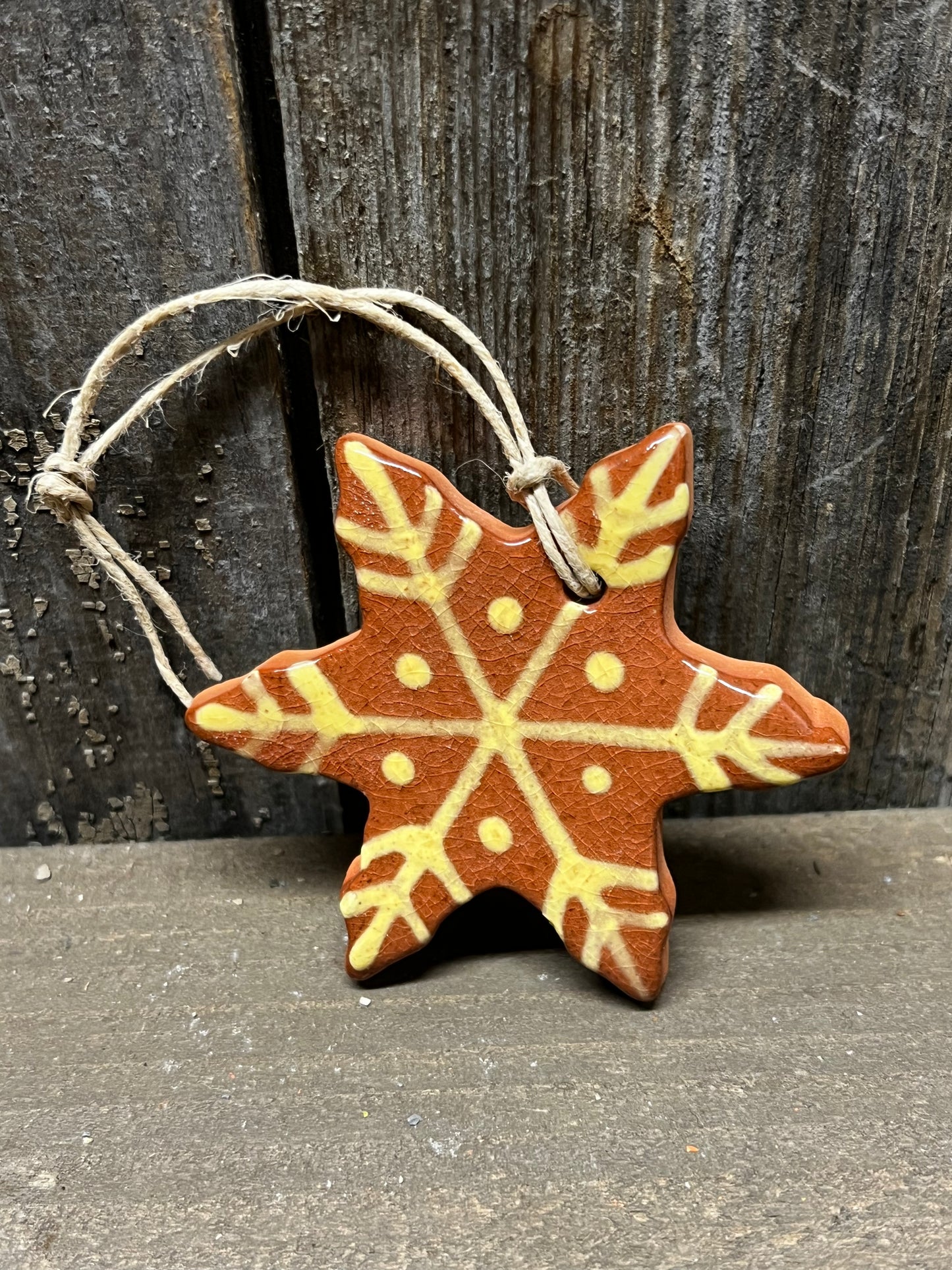 Ornament, Redware, FLURRY/CLAY/MUSTARD