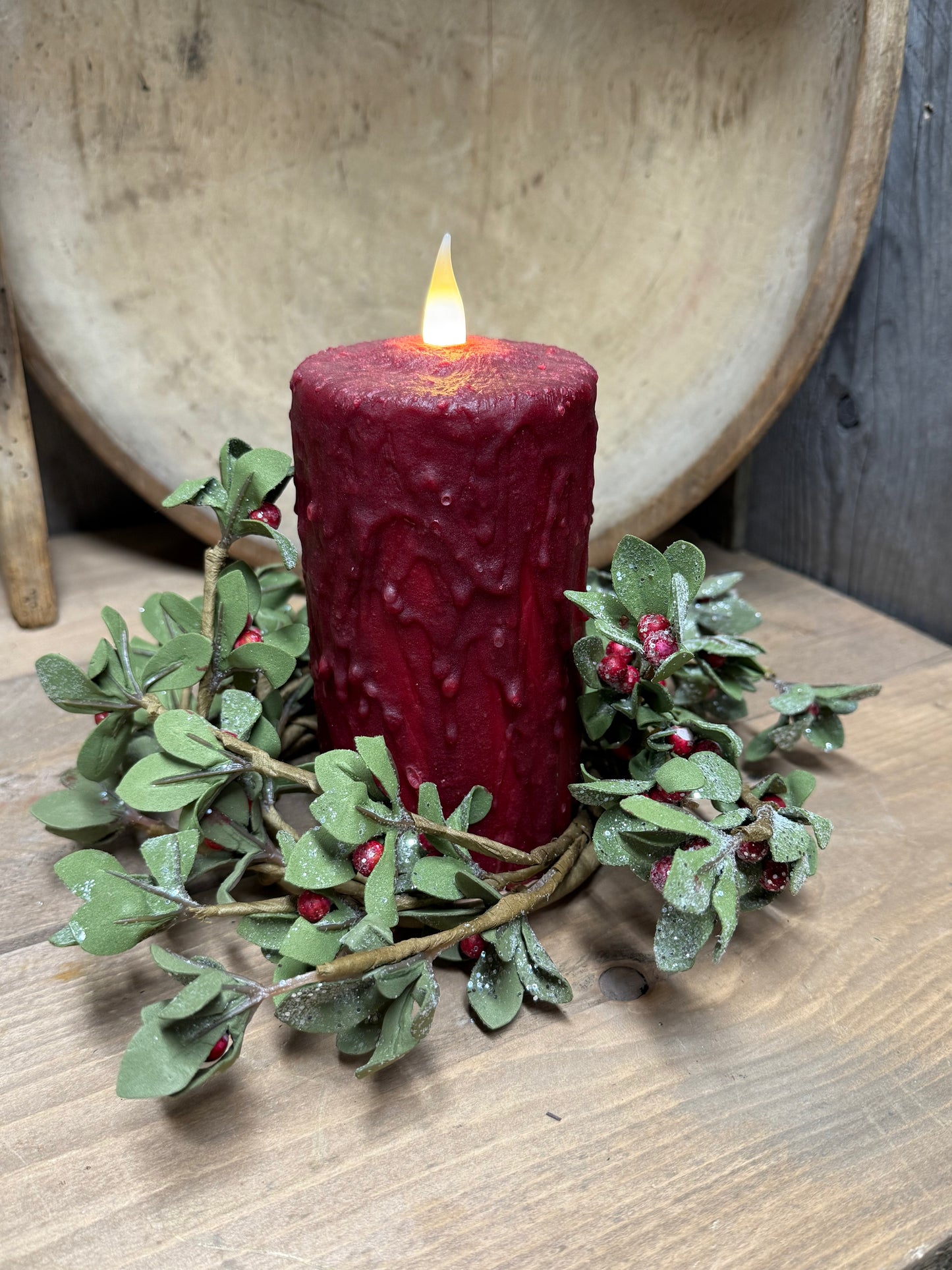Candle Ring, 4.5" Inner Ring, GREEN LEAF & RED BERRY