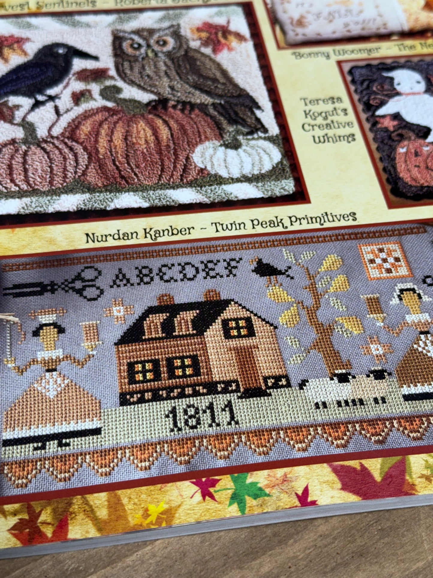 Magazine, PUNCH NEEDLE & PRIMITIVE STITCHER