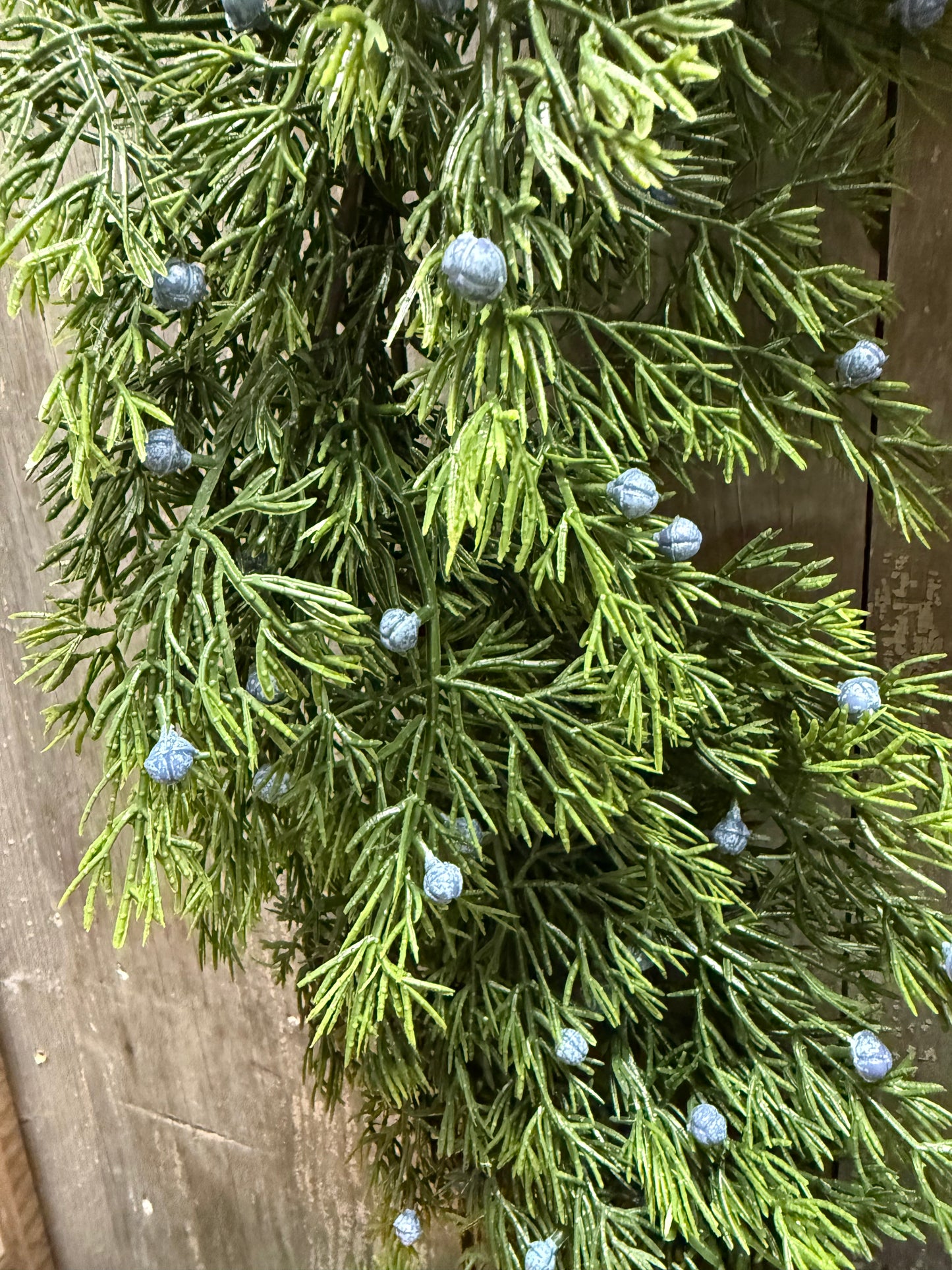 Garland, 60", JUNIPER BERRY
